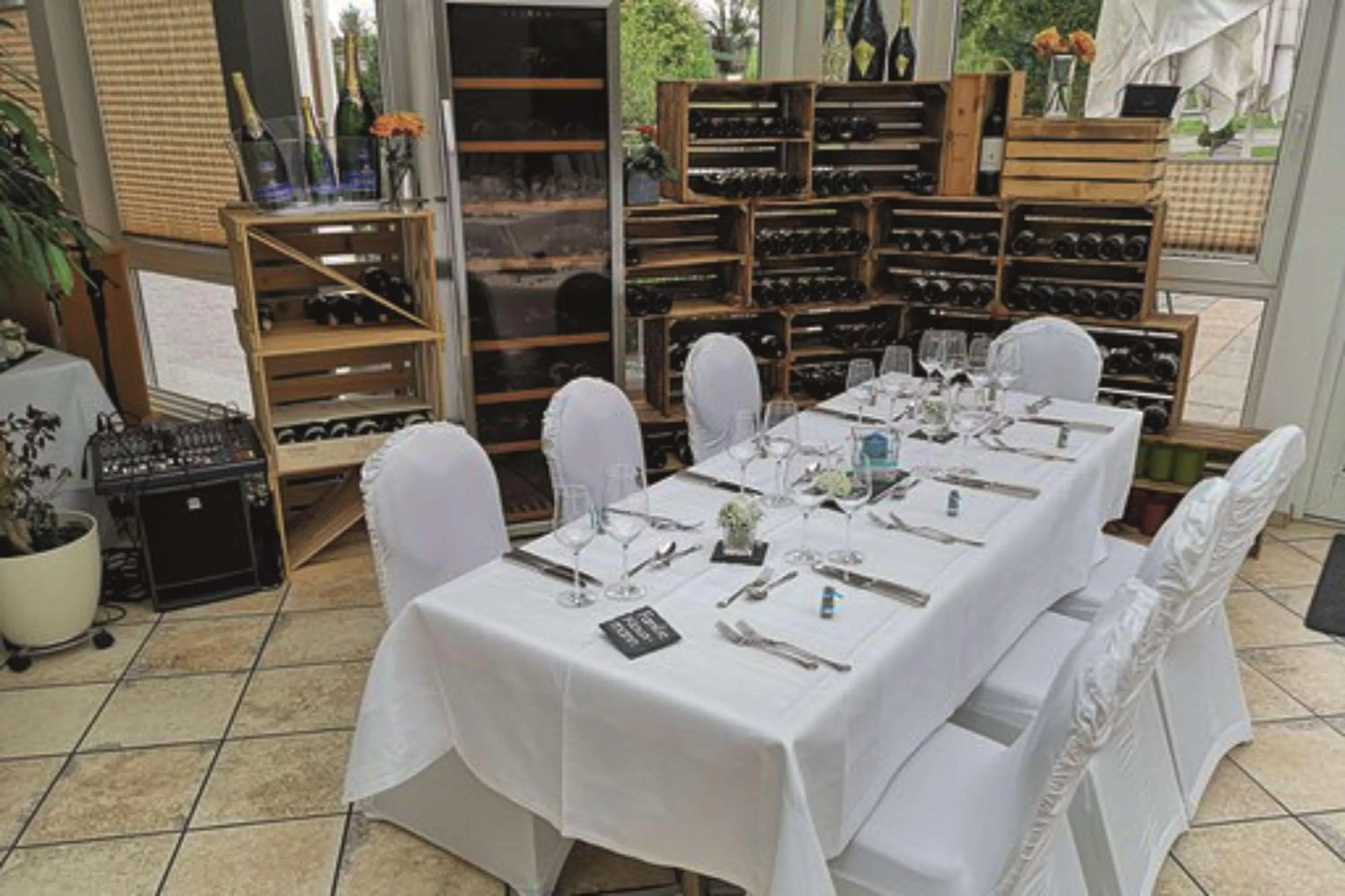 Food and drinks in Hotel Empfinger Hof, Sure Hotel Collection by Best Western