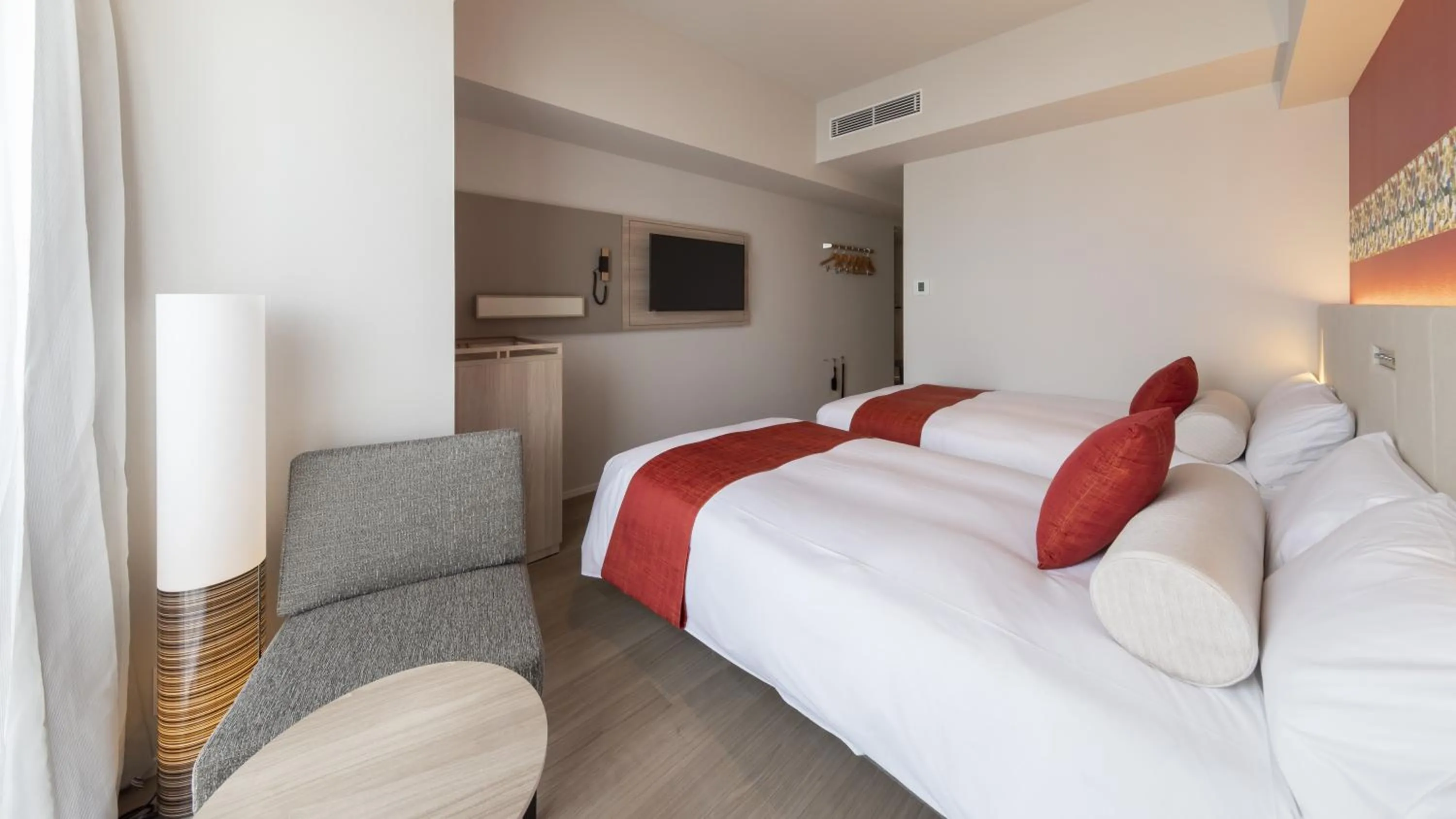 Bed in Hewitt Resort Naha