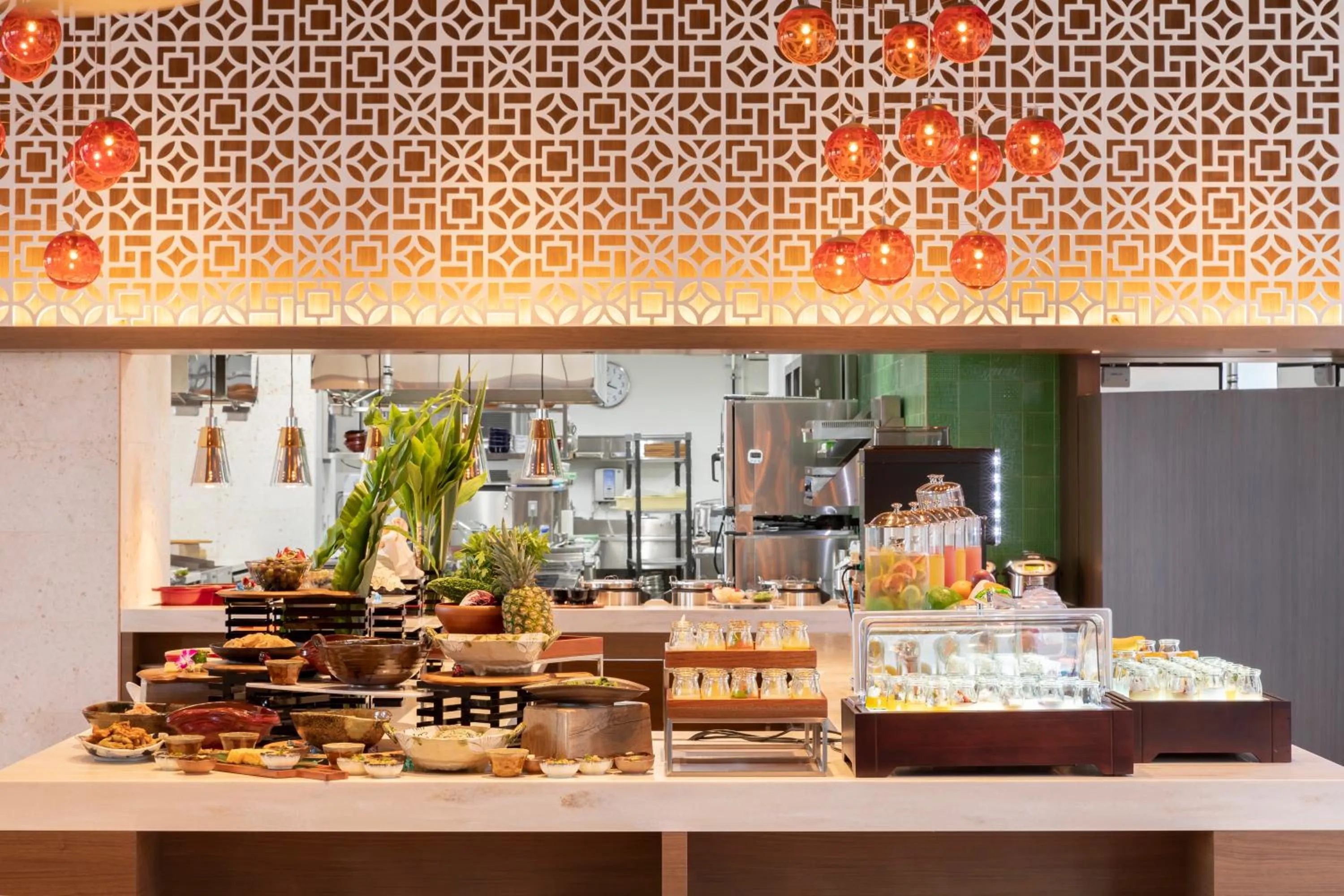 Restaurant/places to eat in Hewitt Resort Naha