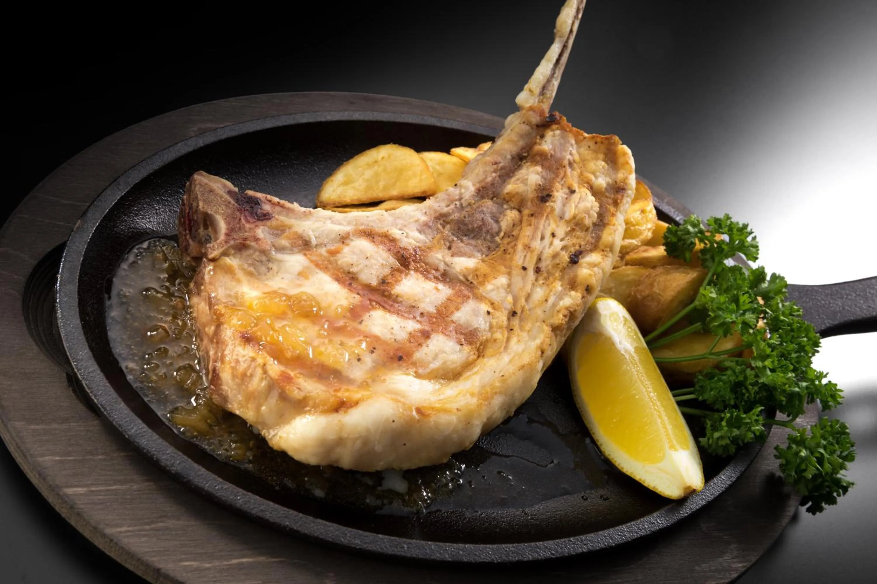 Restaurant/places to eat in Hewitt Resort Naha