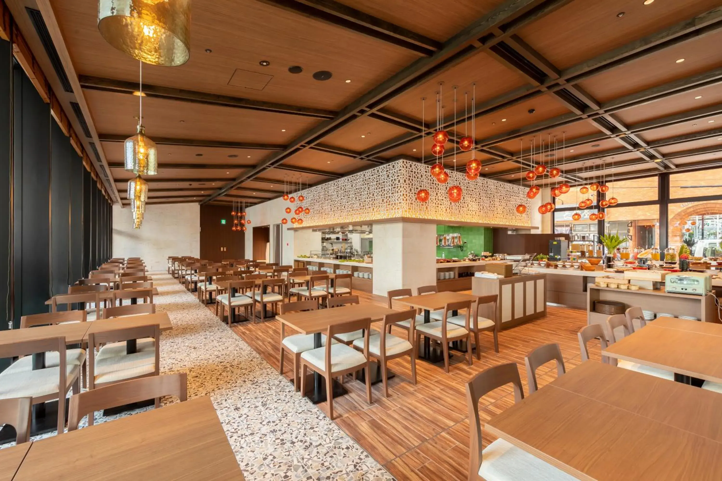 Restaurant/places to eat in Hewitt Resort Naha Restaurant/places to eat in Hewitt Resort Naha