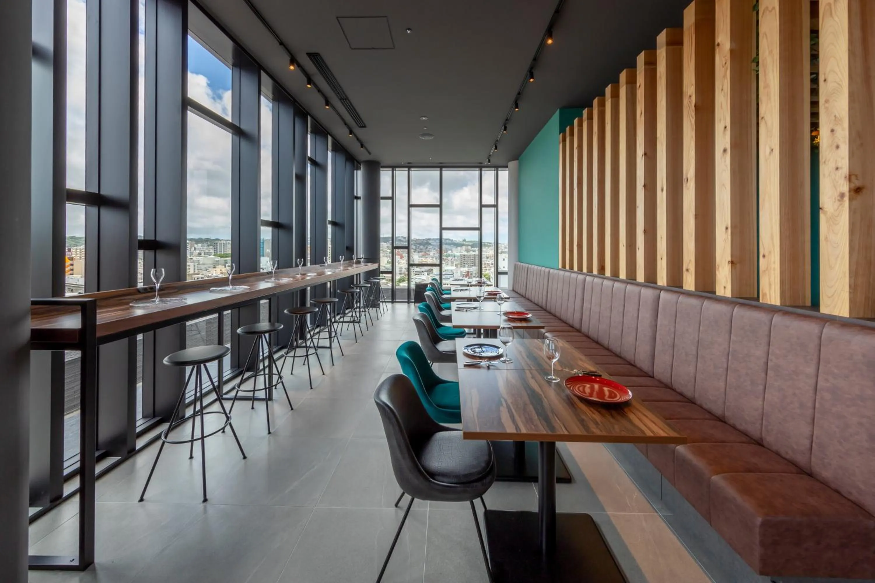 Restaurant/places to eat in Hewitt Resort Naha