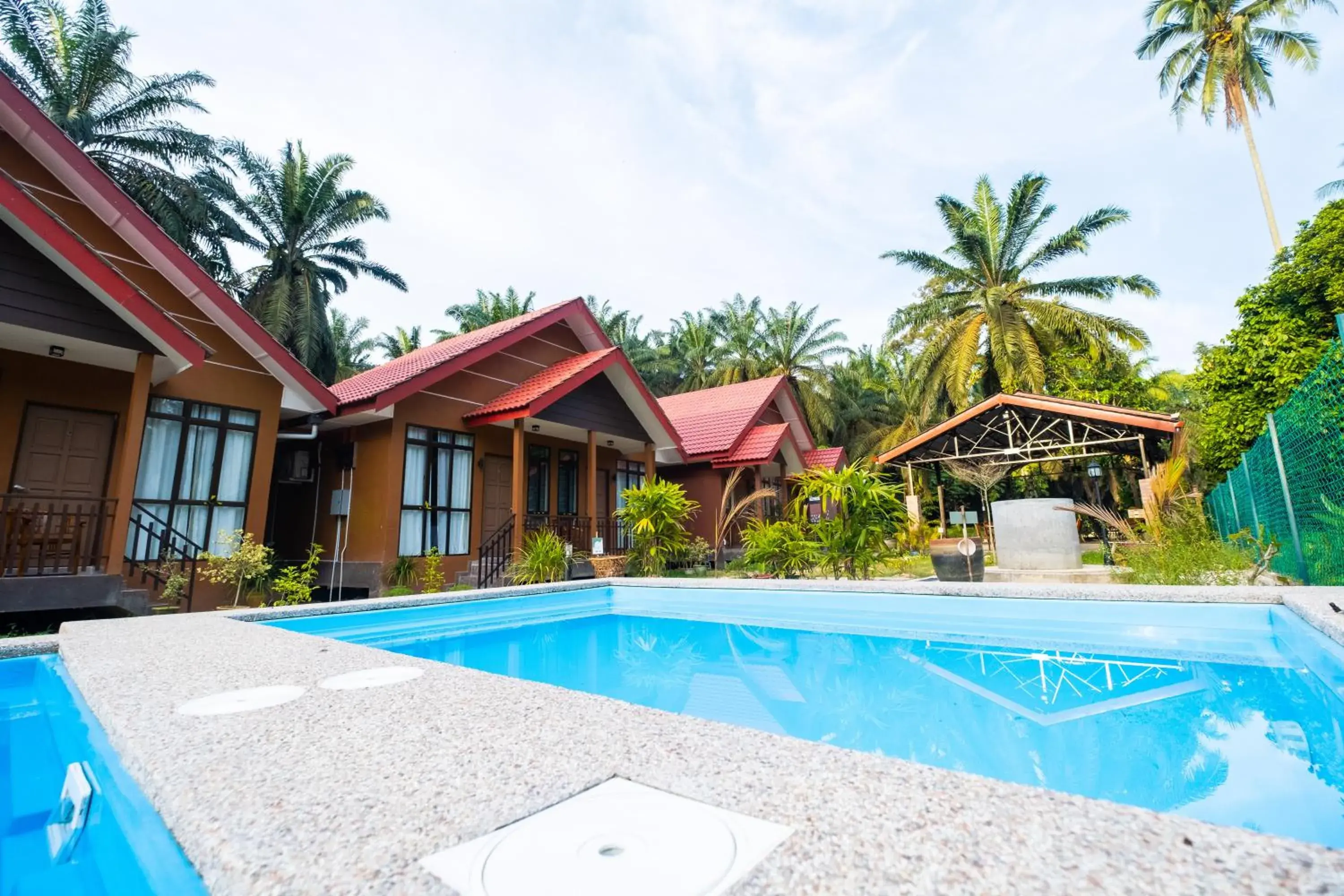 Swimming Pool in Cinta Abadi Resort