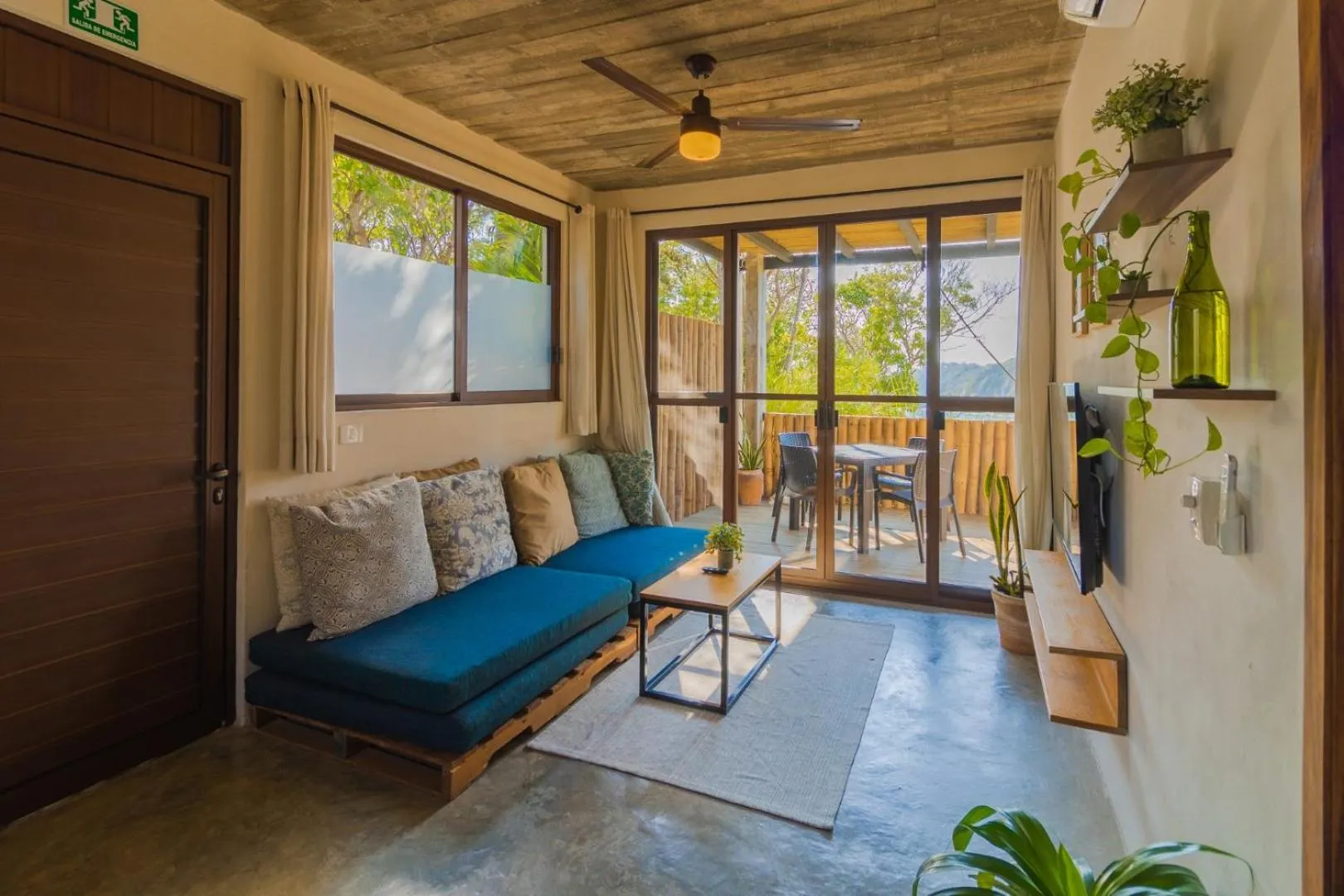 Patio in Casa Mauna Boutique Hotel