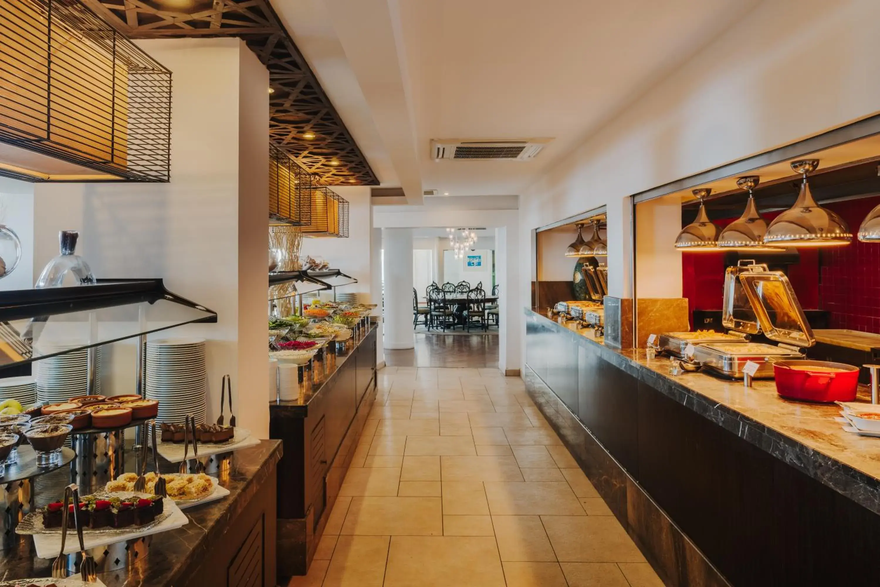 Breakfast in Arkin Palm Beach Hotel Breakfast in Arkin Palm Beach Hotel