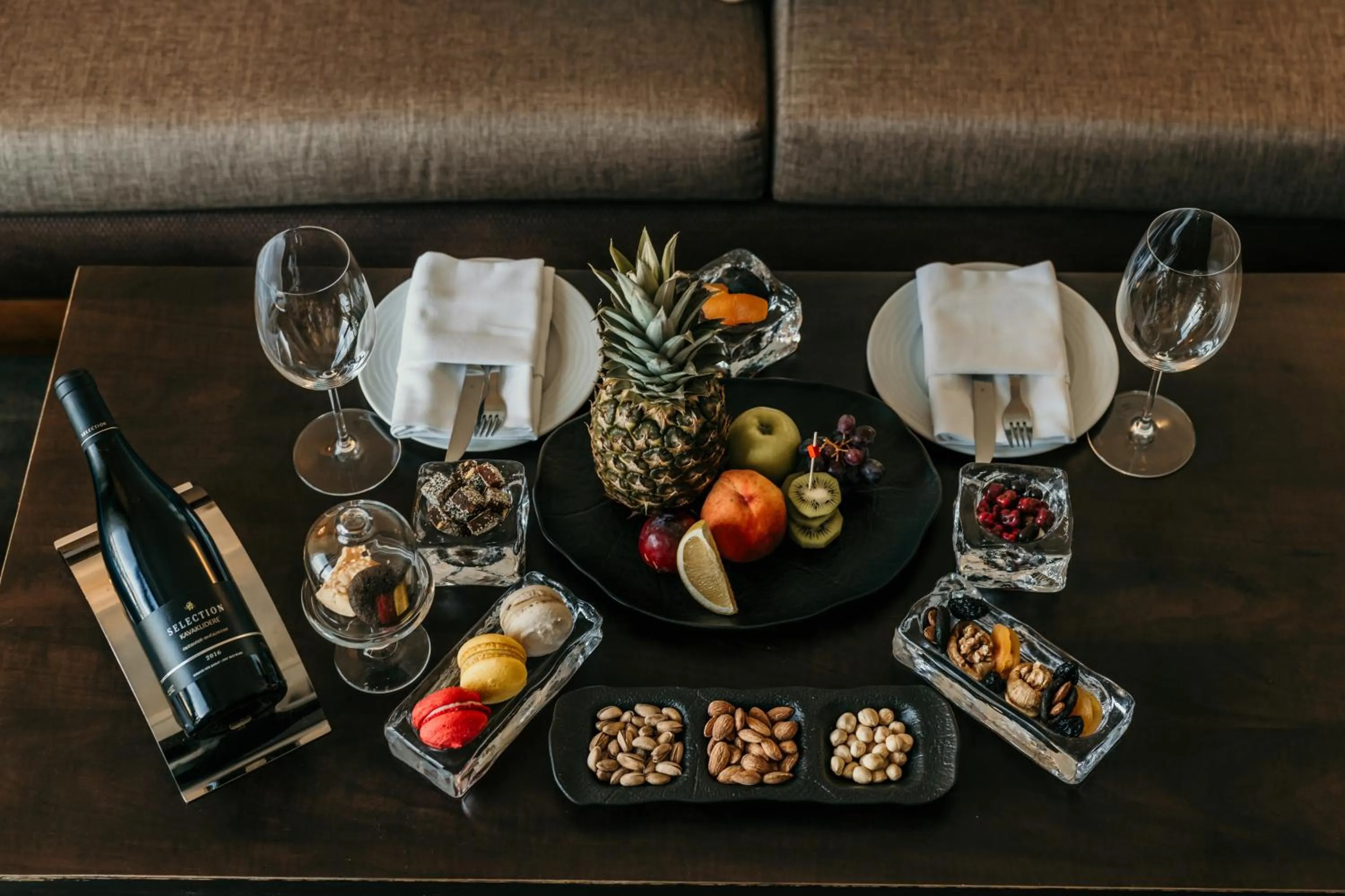 room service in Arkin Palm Beach Hotel