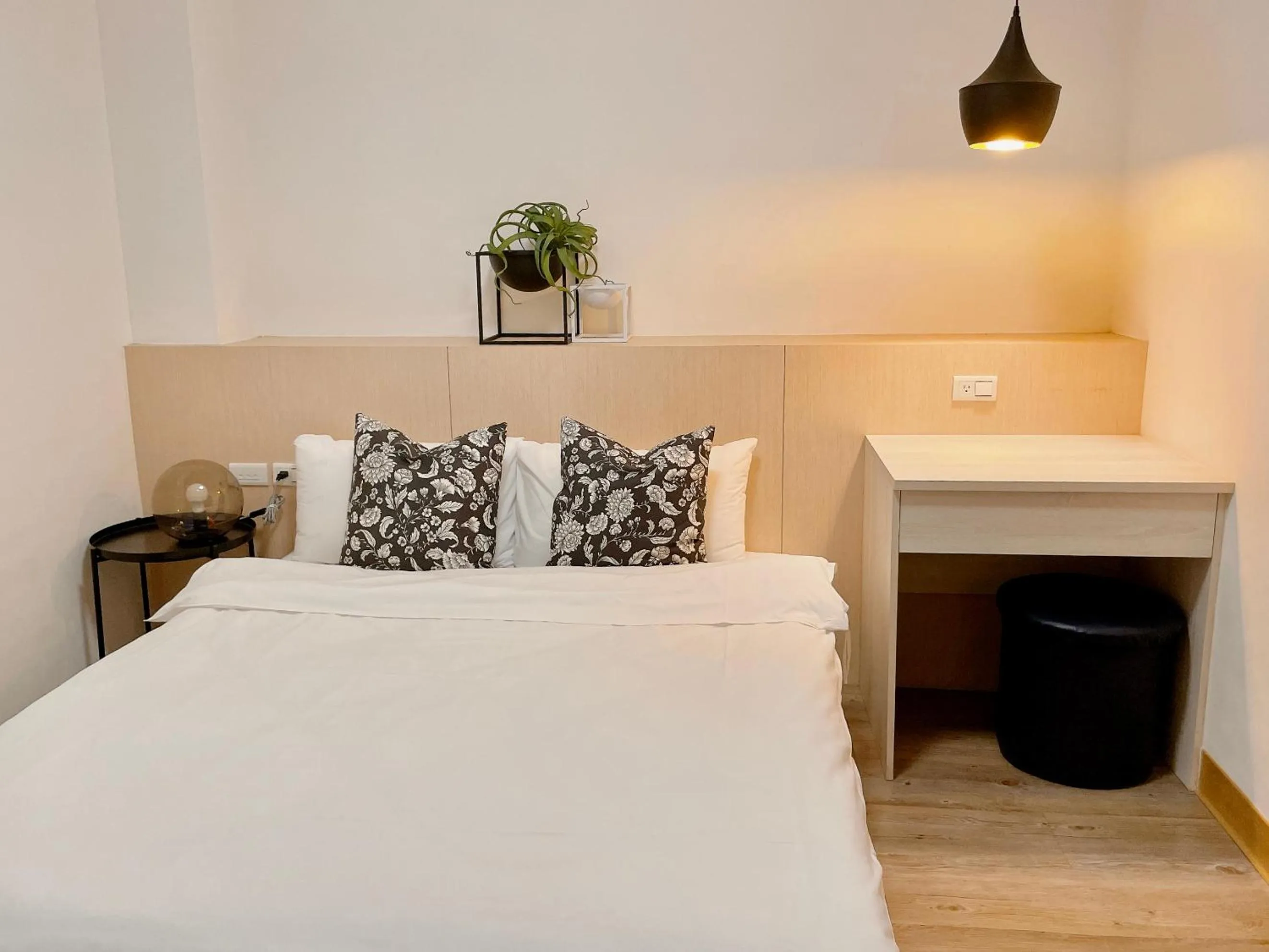 Bed in Hotel Huru House