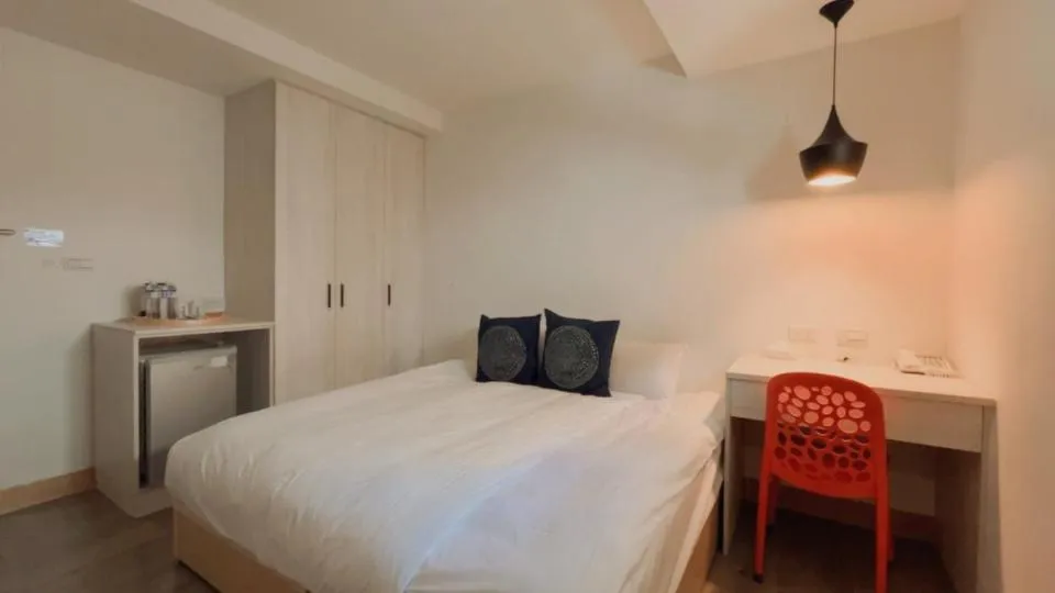 Bed in Hotel Huru House