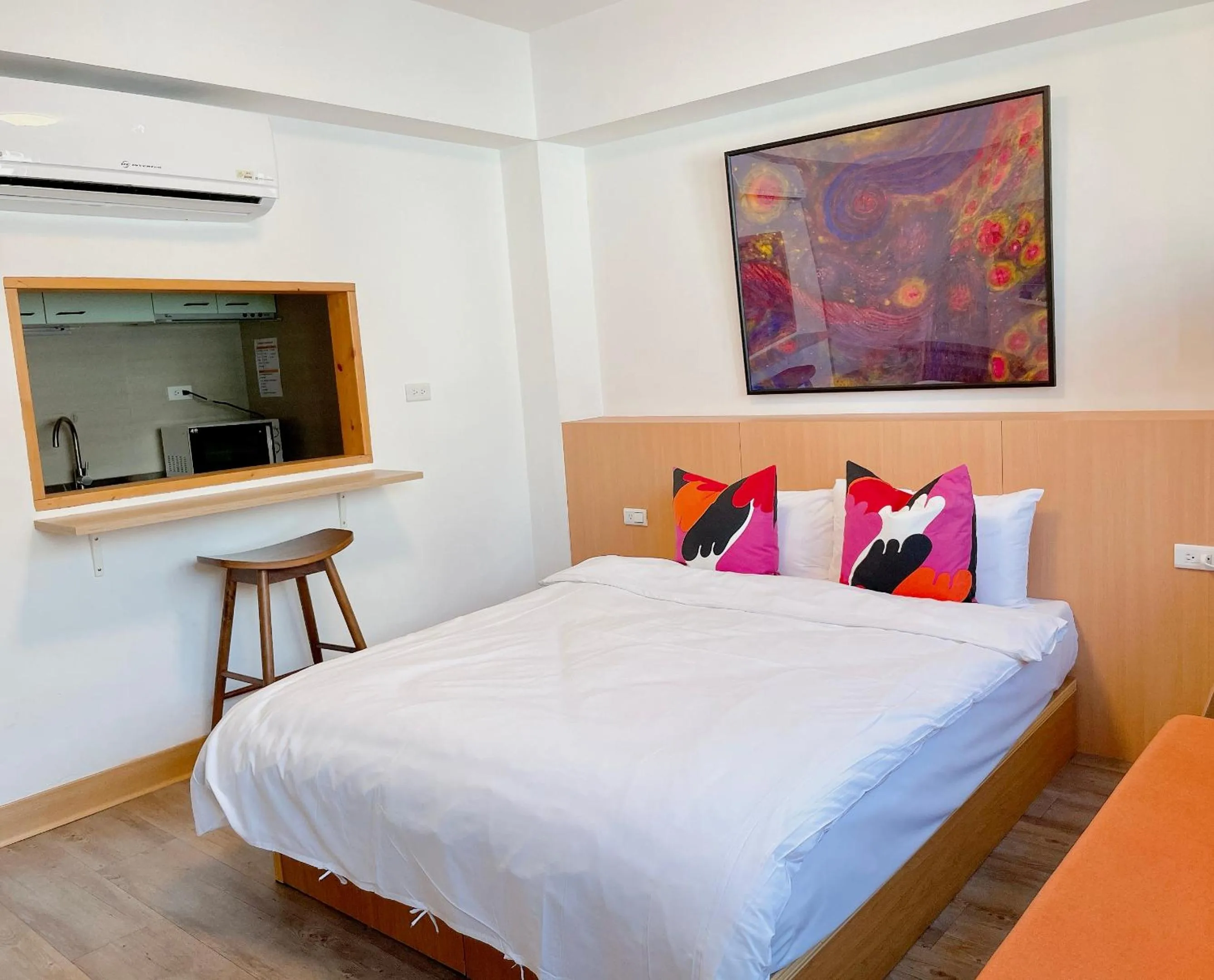 Bed in Hotel Huru House