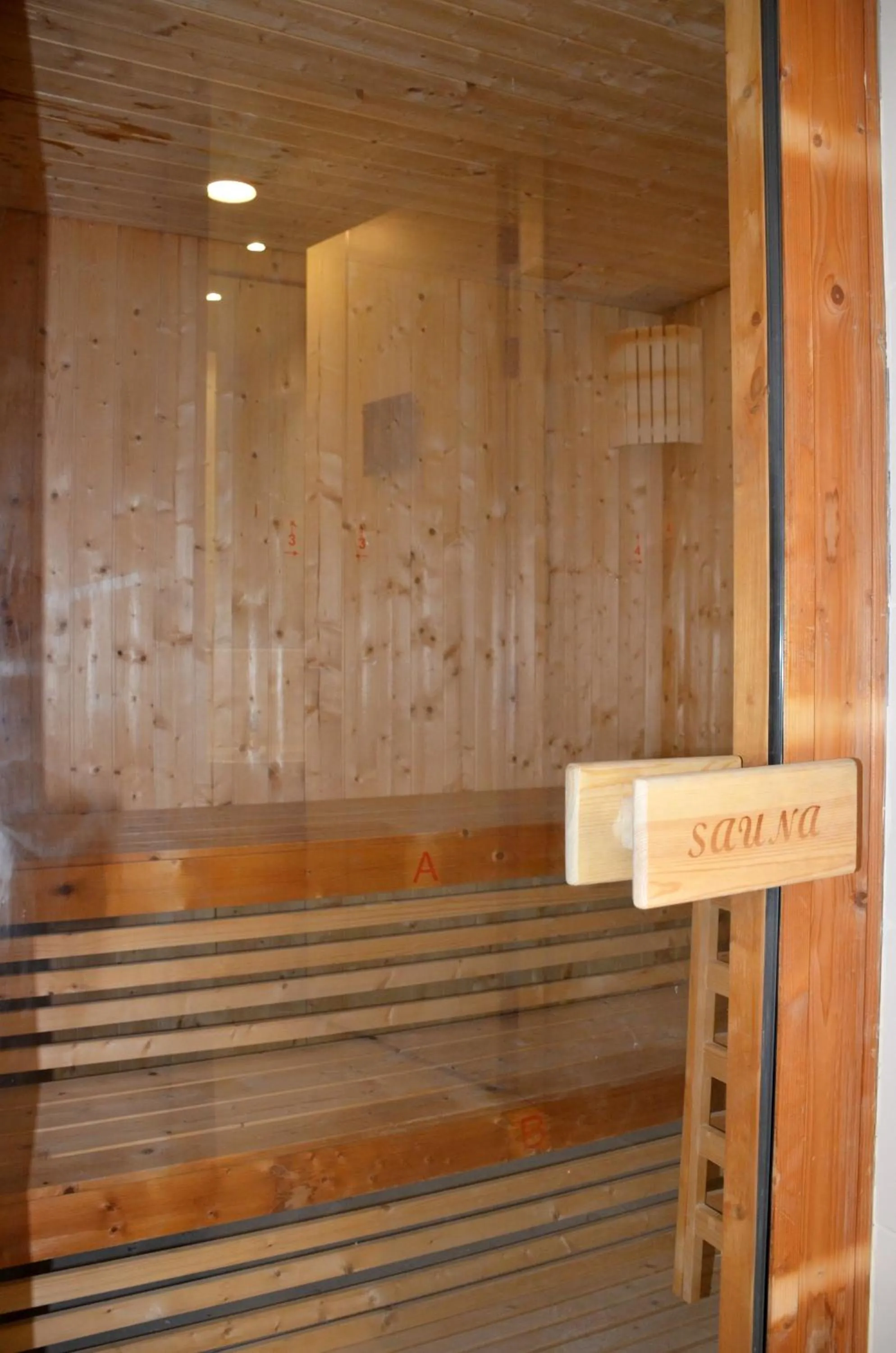 Sauna in The Lodge Suites