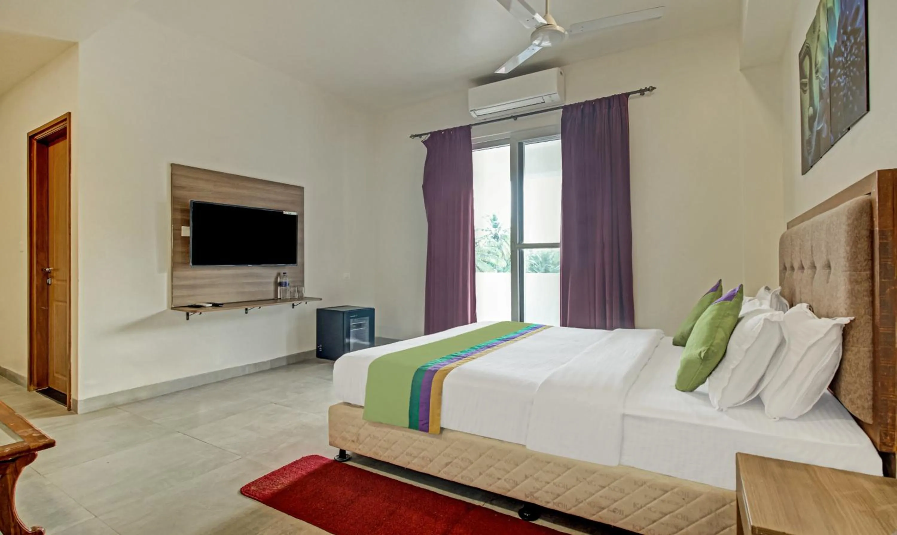 Bedroom in Itsy Hotels Tao Residency, 2 Minutes Walk From Baga Beach