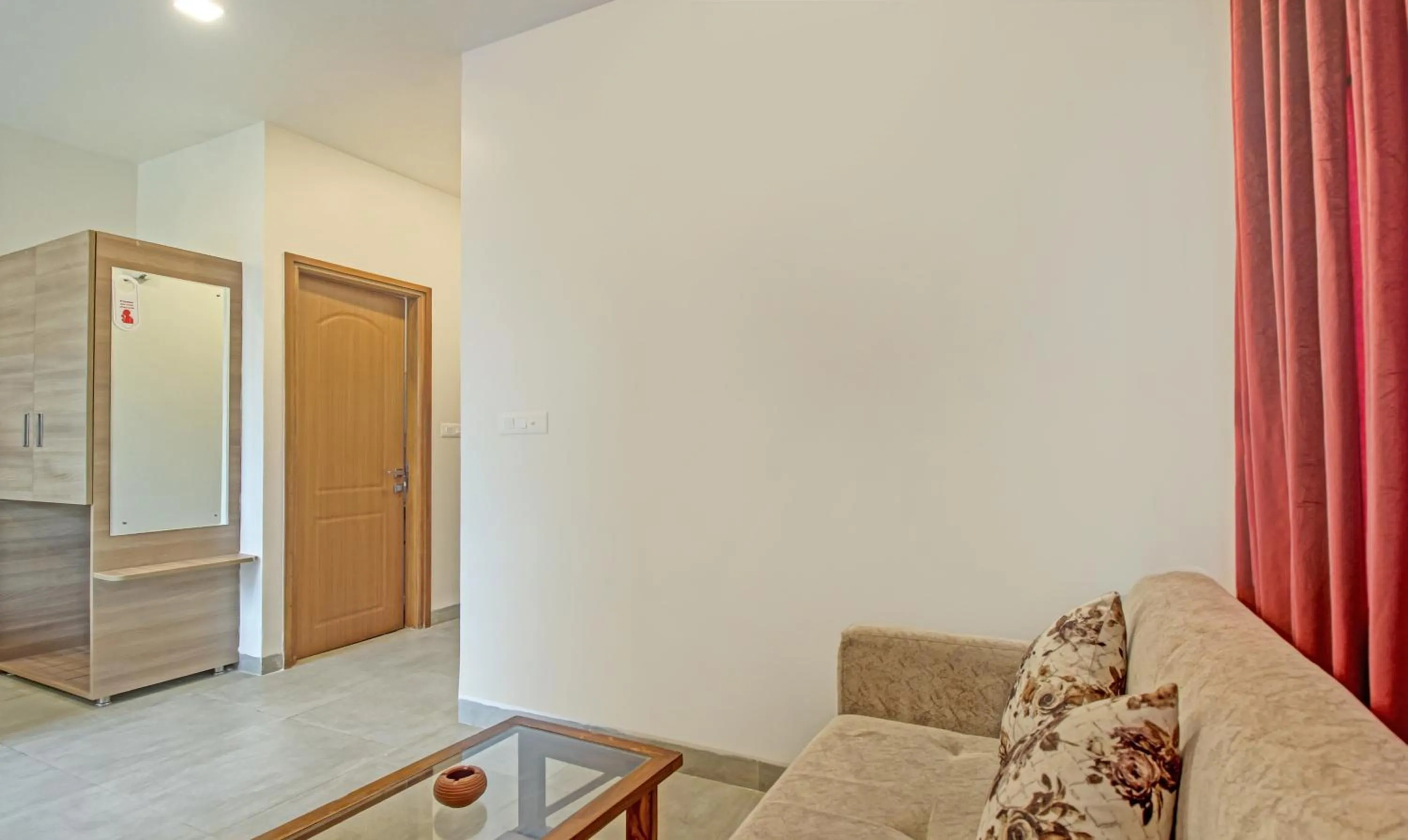 Seating area in Itsy Hotels Tao Residency, 2 Minutes Walk From Baga Beach