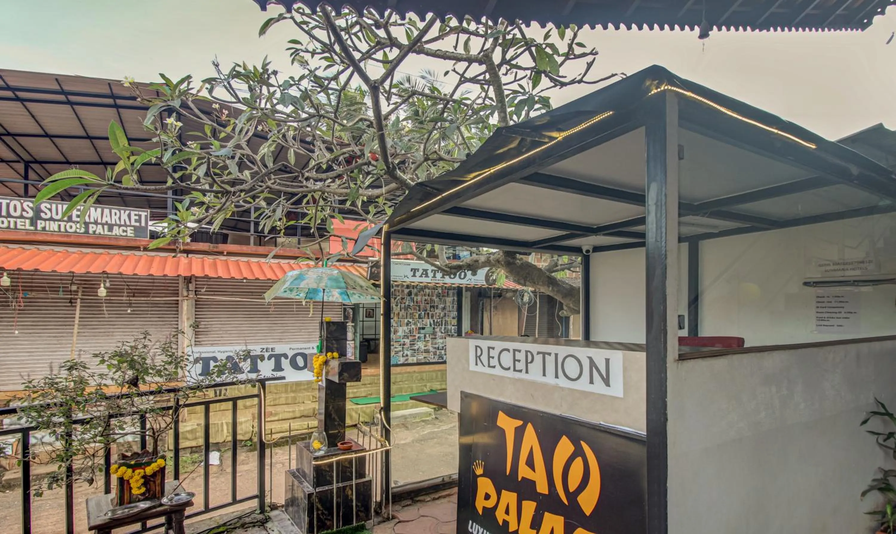 Lobby or reception in Itsy Hotels Tao Residency, 2 Minutes Walk From Baga Beach