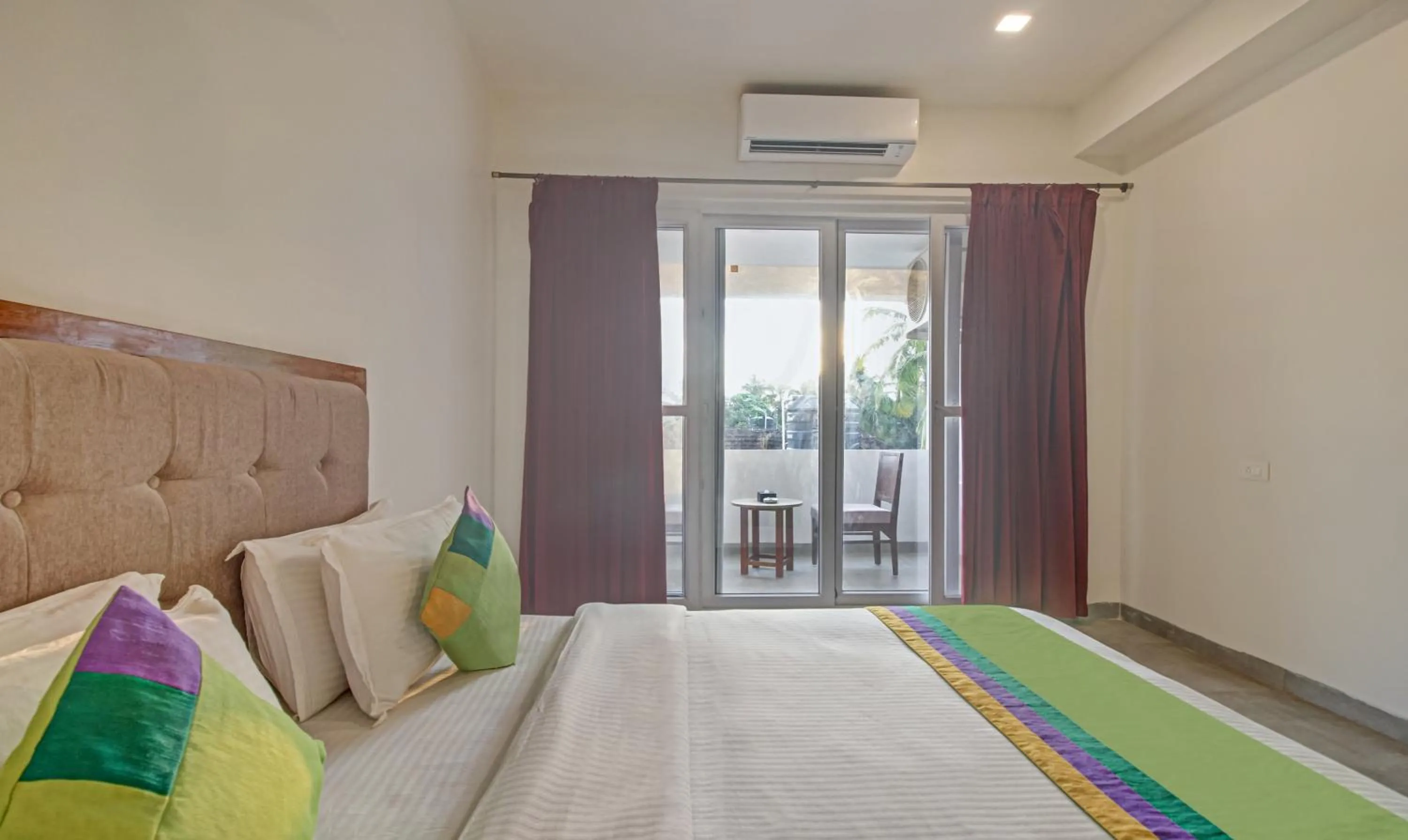 Bedroom in Itsy Hotels Tao Residency, 2 Minutes Walk From Baga Beach