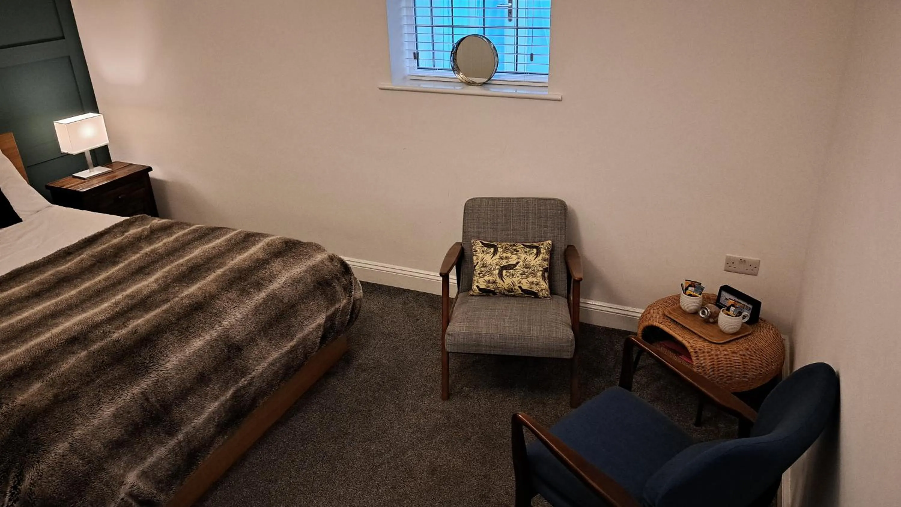 Bedroom, Bed in The Old Vicarage