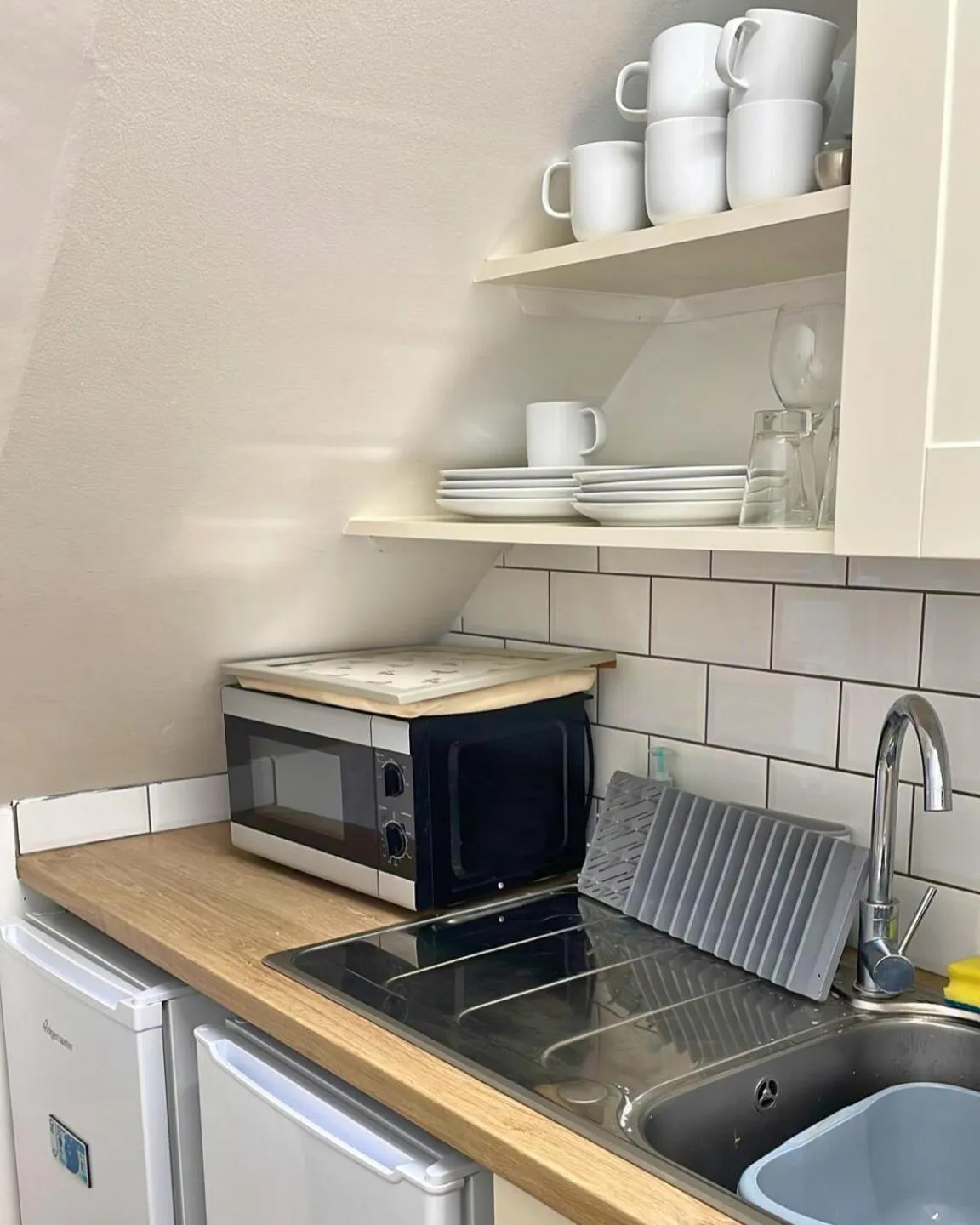Communal kitchen in The Old Vicarage
