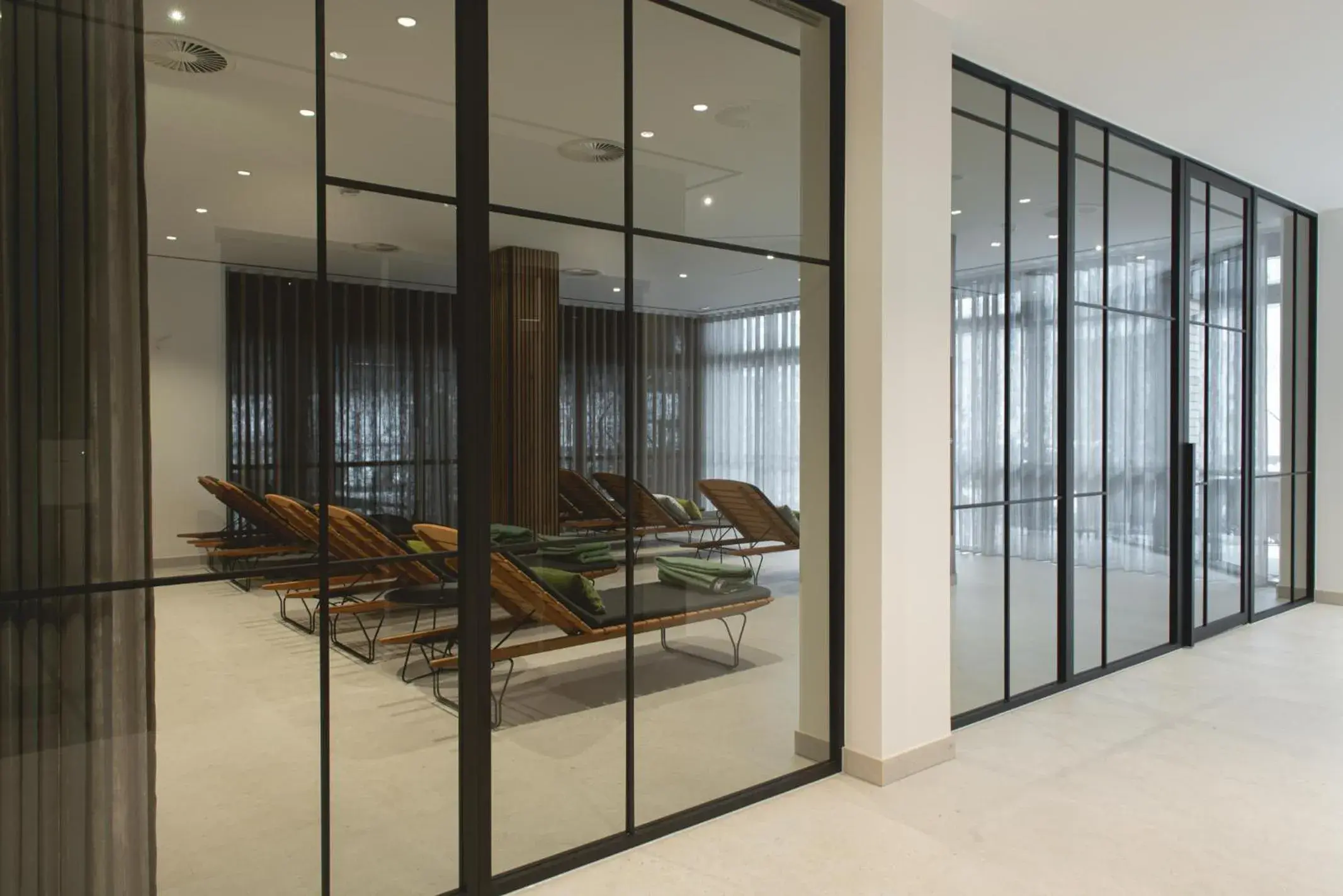 Spa and wellness centre/facilities in Hotel VierJahreszeiten am Seilersee Spa and wellness centre/facilities in Hotel VierJahreszeiten am Seilersee