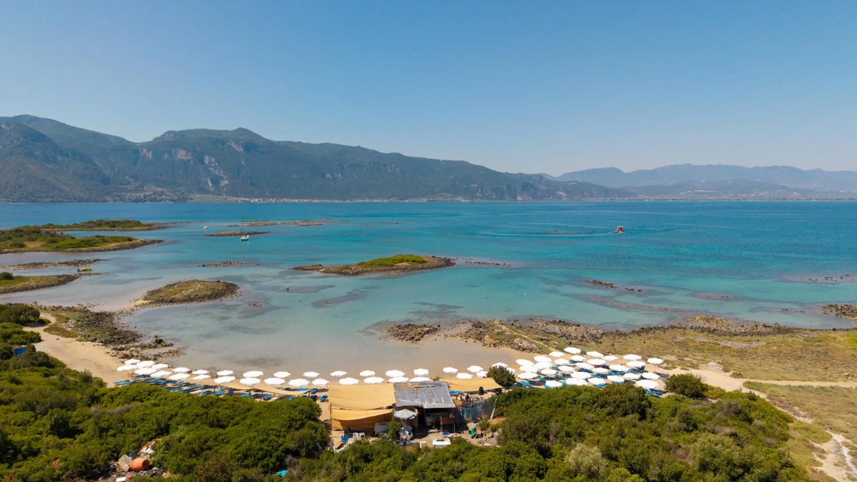 Beach in HOTEL SISSY