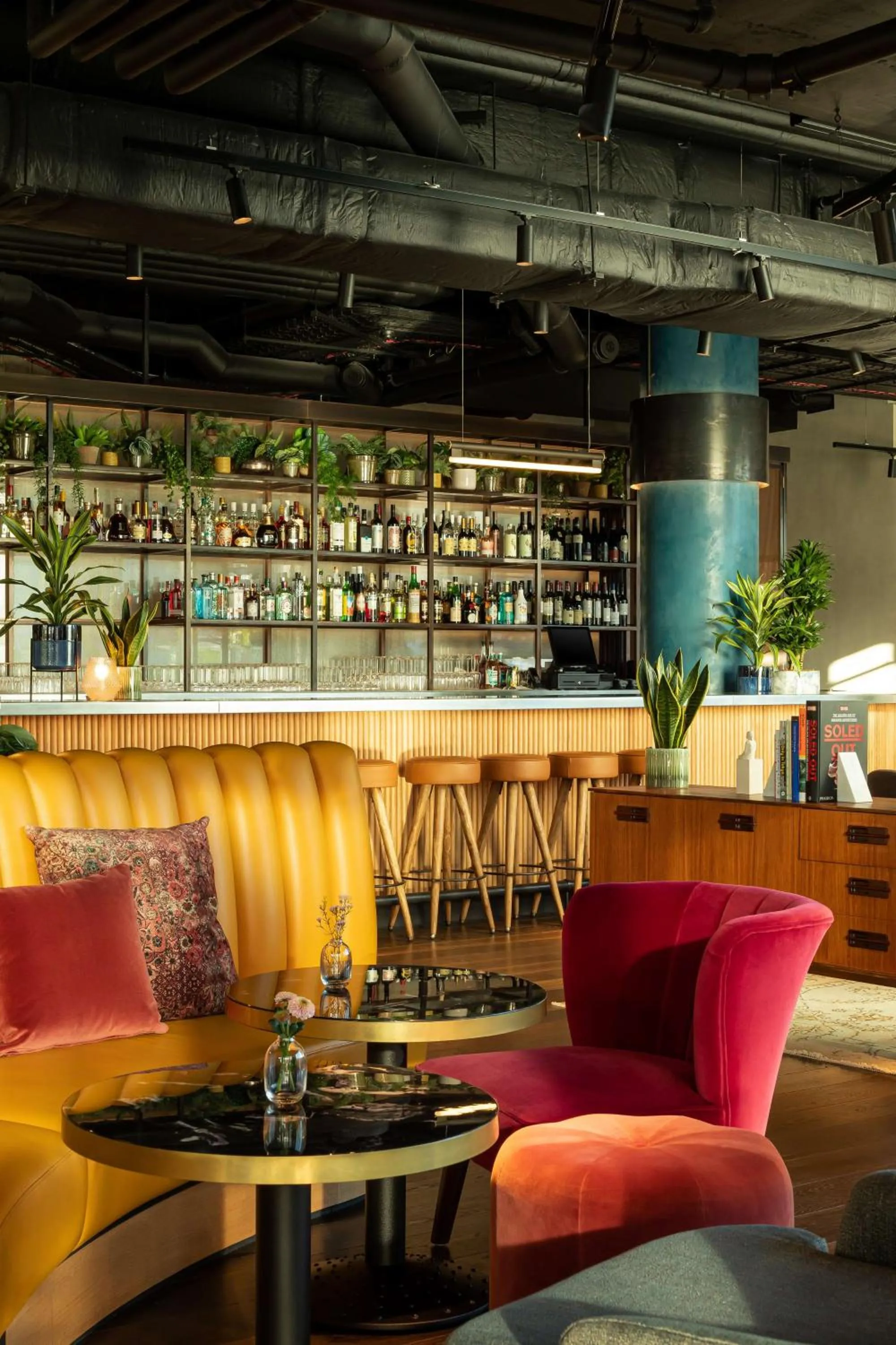 Restaurant/places to eat in The Gantry London, Curio Collection By Hilton