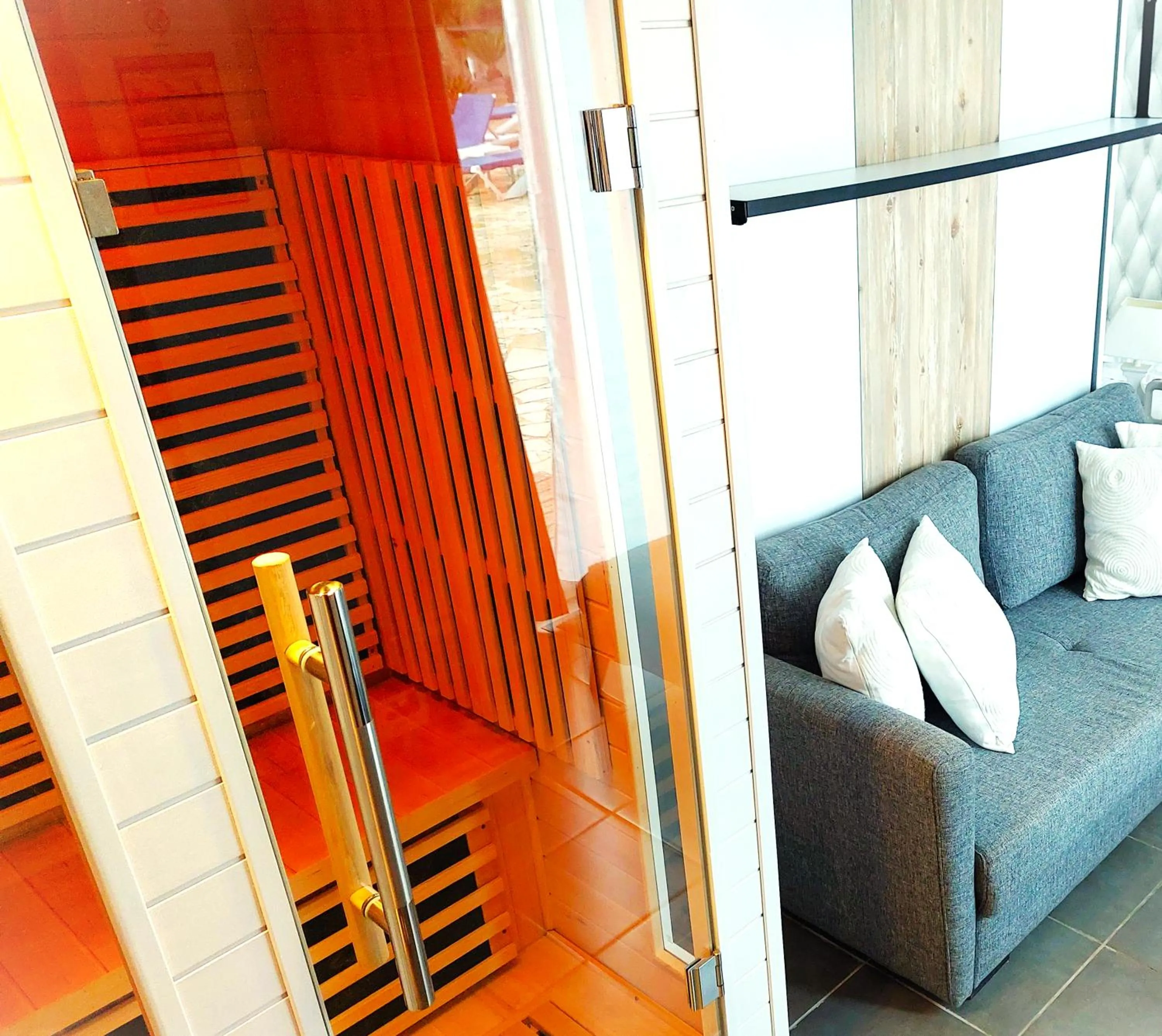 Sauna in Les Jardins de Bormes, hôtel adult only avec sauna & jacuzzi