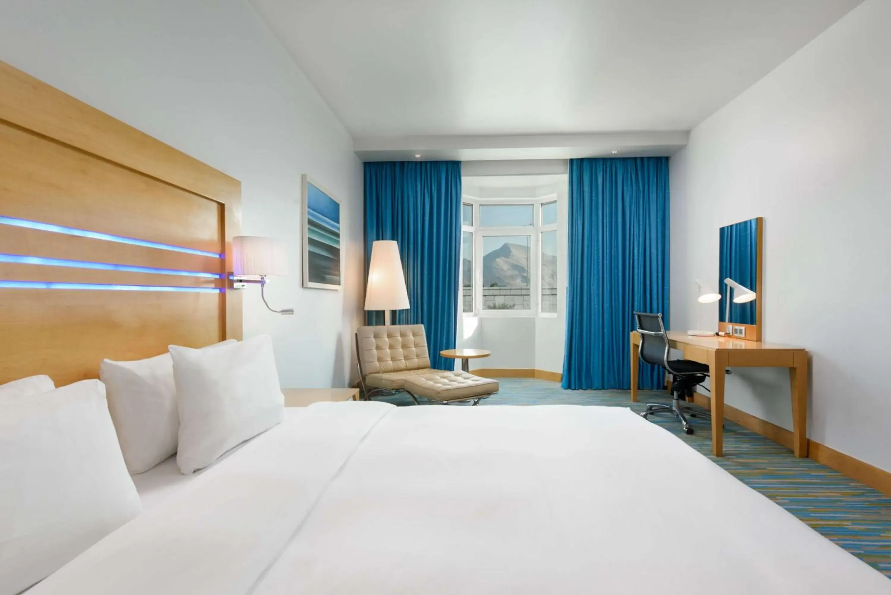 Superior Room in Radisson Blu Hotel, Muscat Superior Room in Radisson Blu Hotel, Muscat