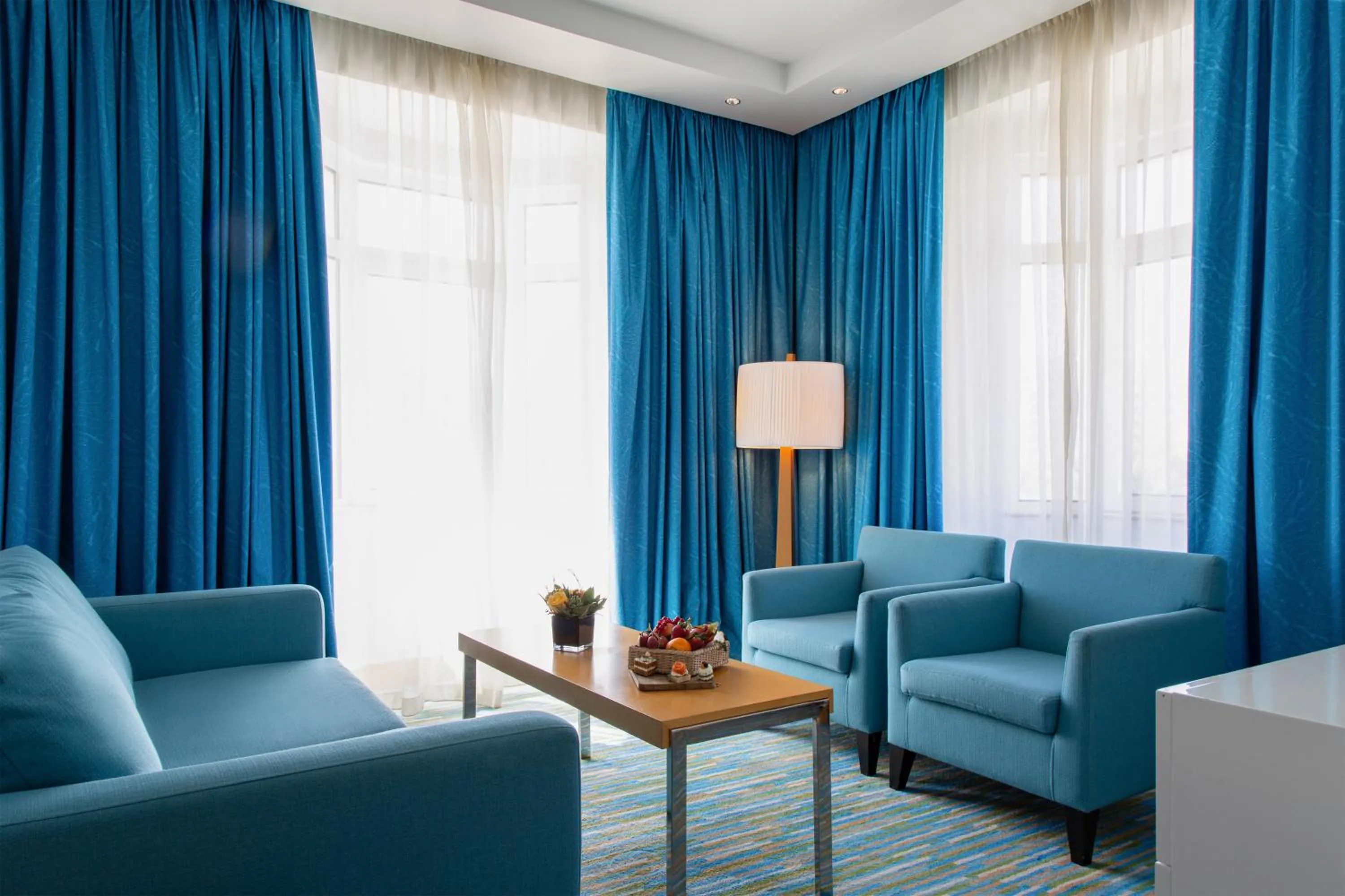 Living room in Radisson Blu Hotel, Muscat