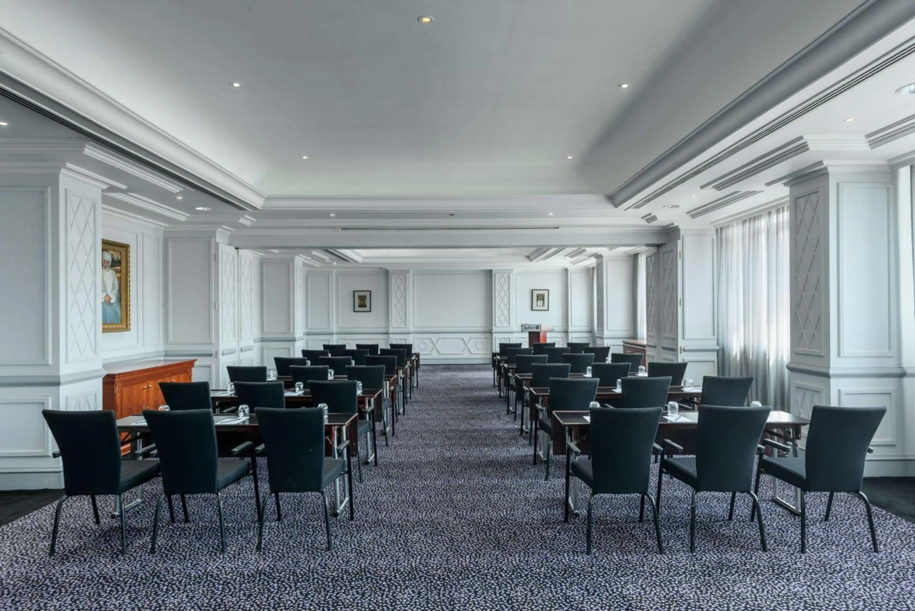 Meeting/conference room in Radisson Blu Hotel, Muscat