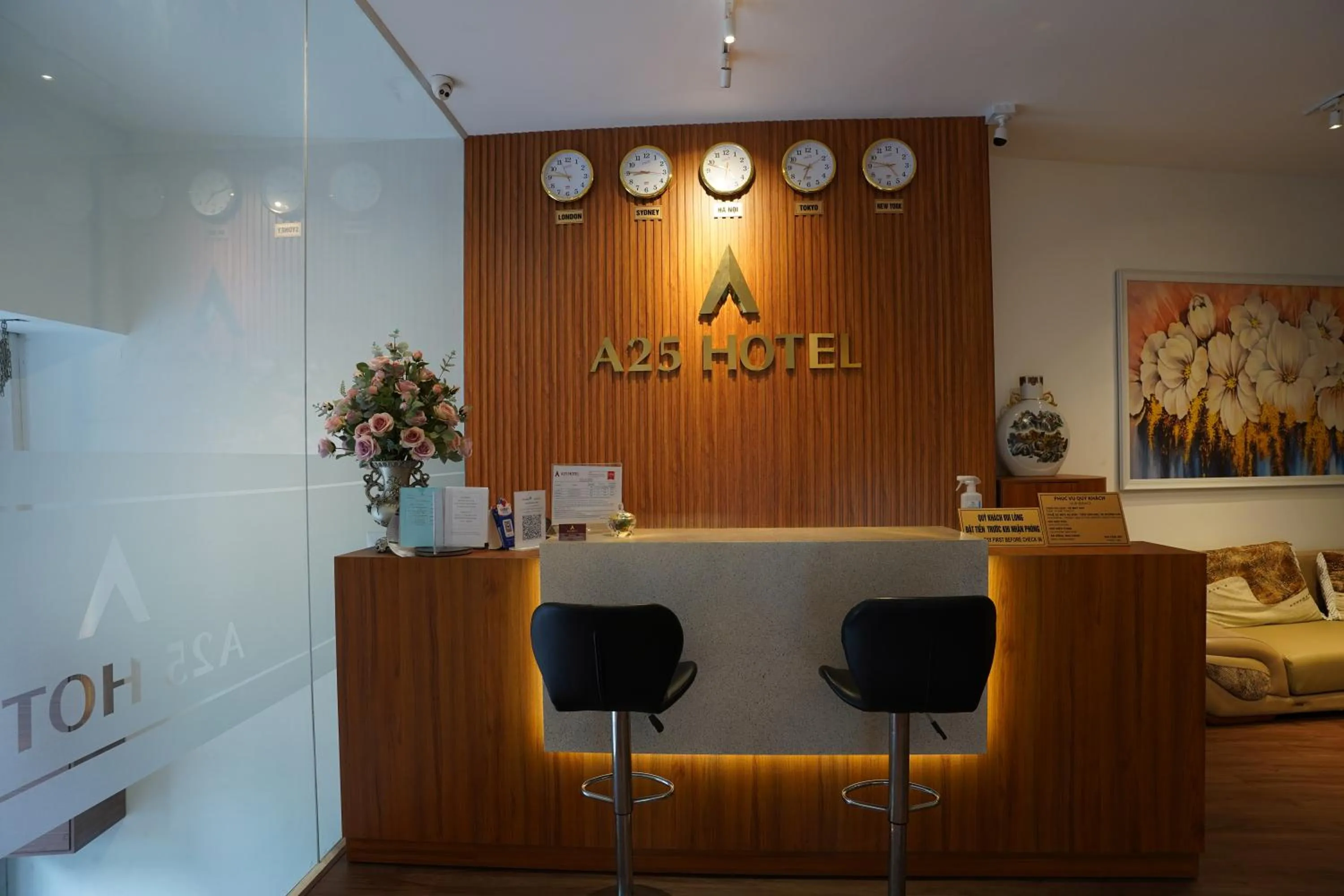 A25 Hotel - 14 Phó Đức Chính