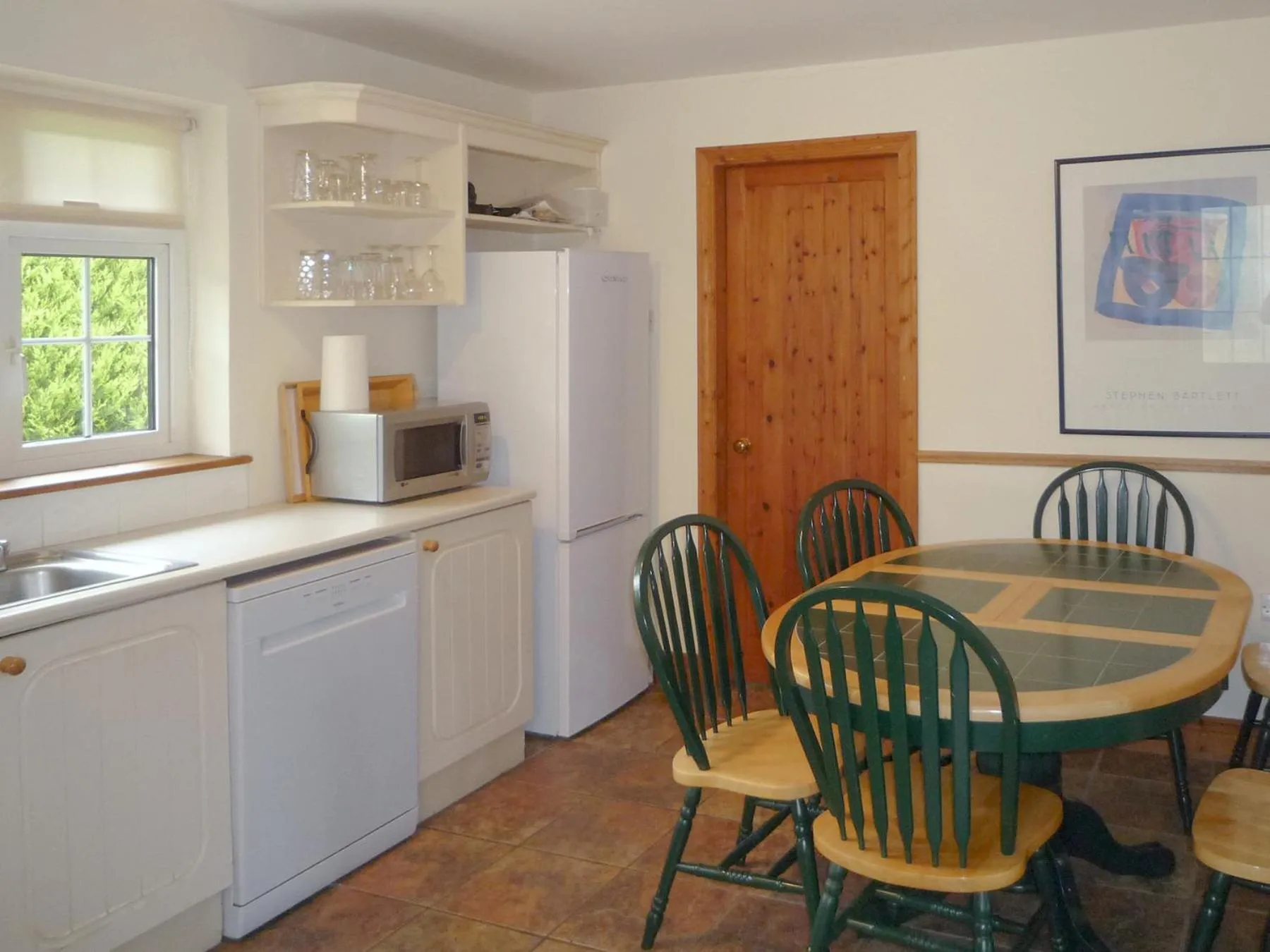 Kitchen or kitchenette in Stone Cottage Kenmare by Trident Holiday Homes