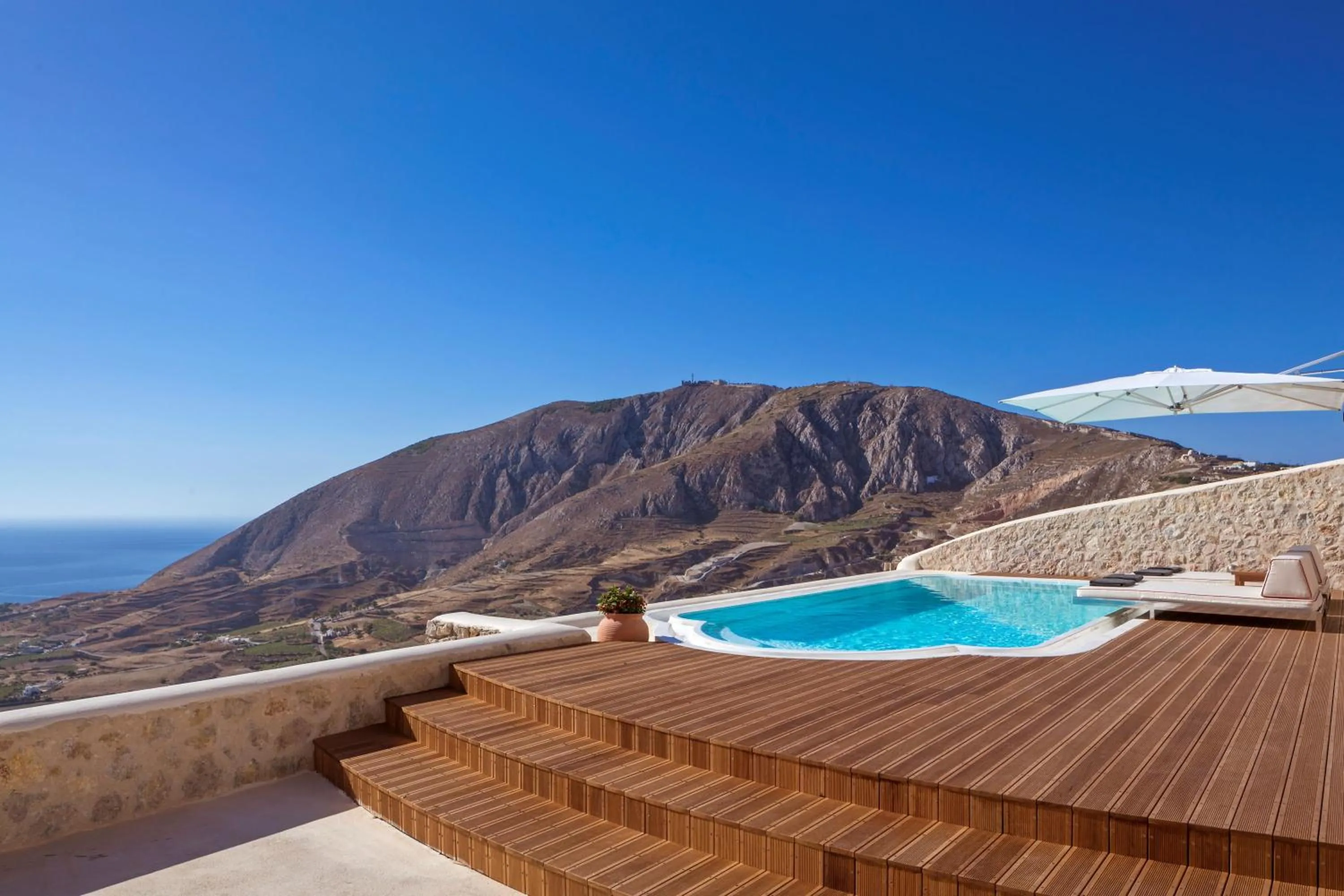 Elite Santorini Villa 5 Bedroom Villa Private Pool & Beautiful Sea Views