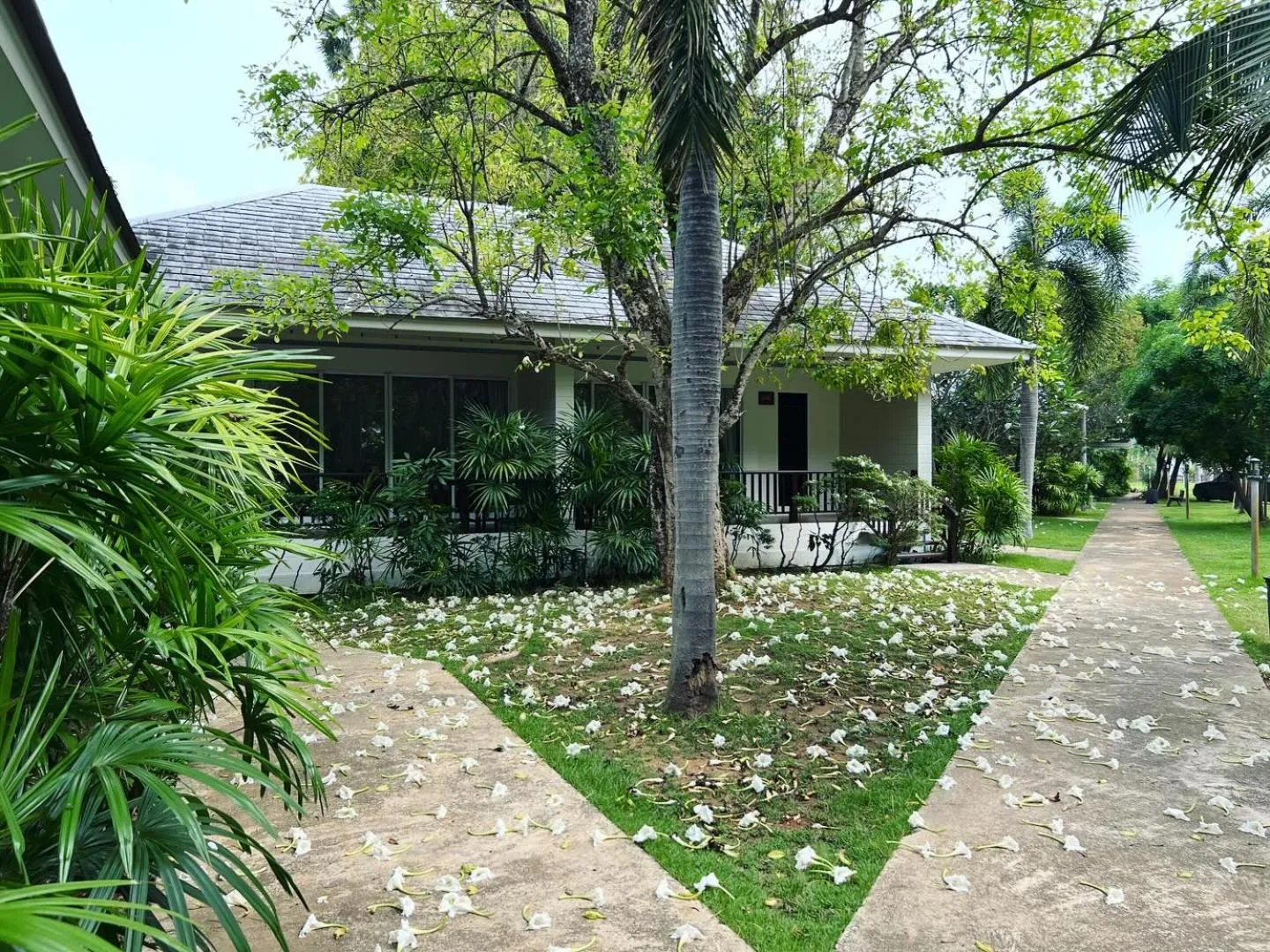 Nisasiri Boutique Resort