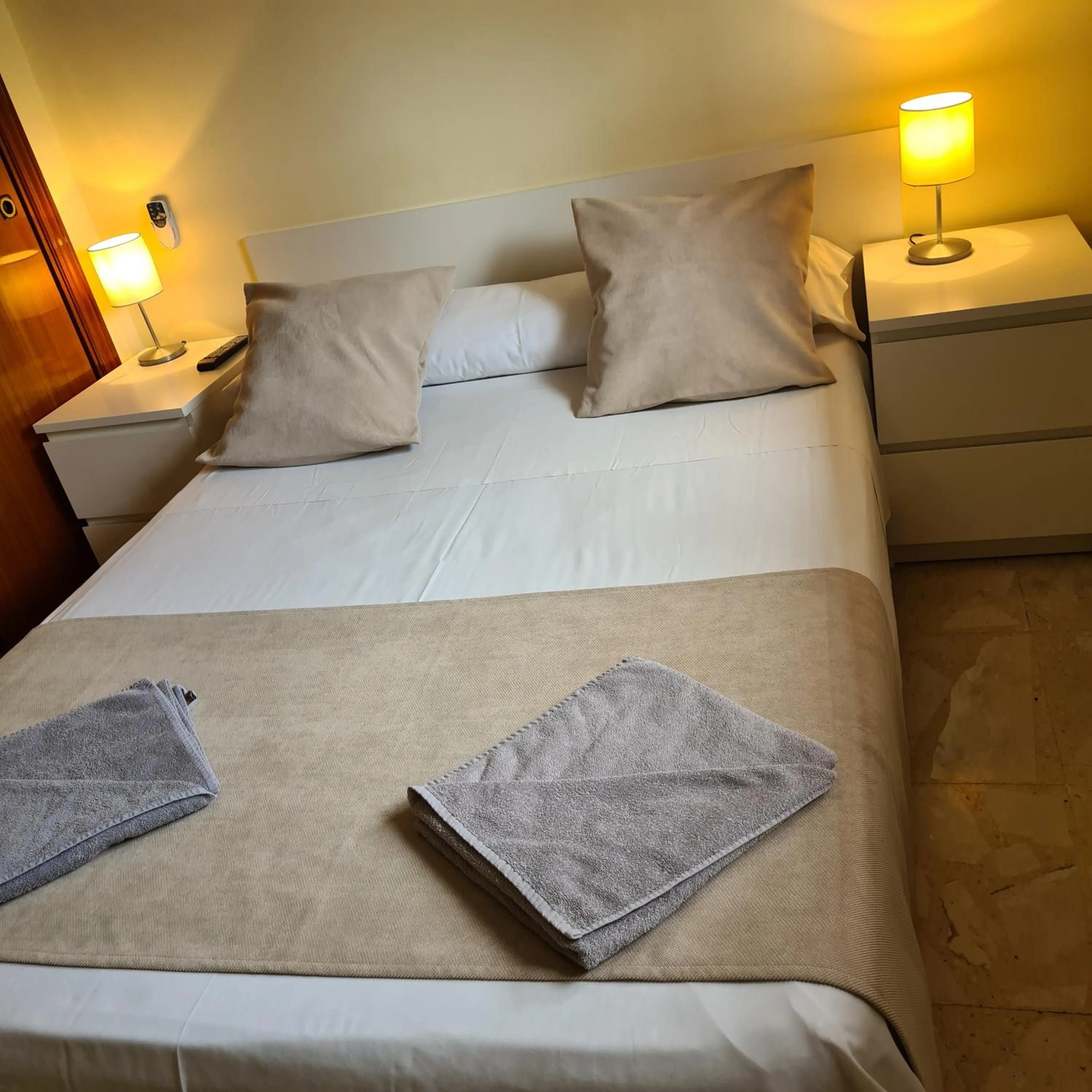 Bed in H Los Rafaeles