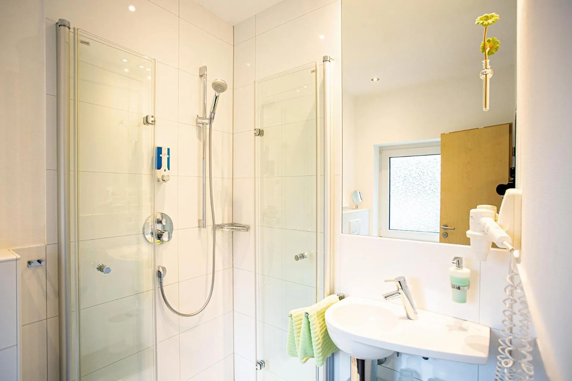 Bathroom in Hotel Emmerich