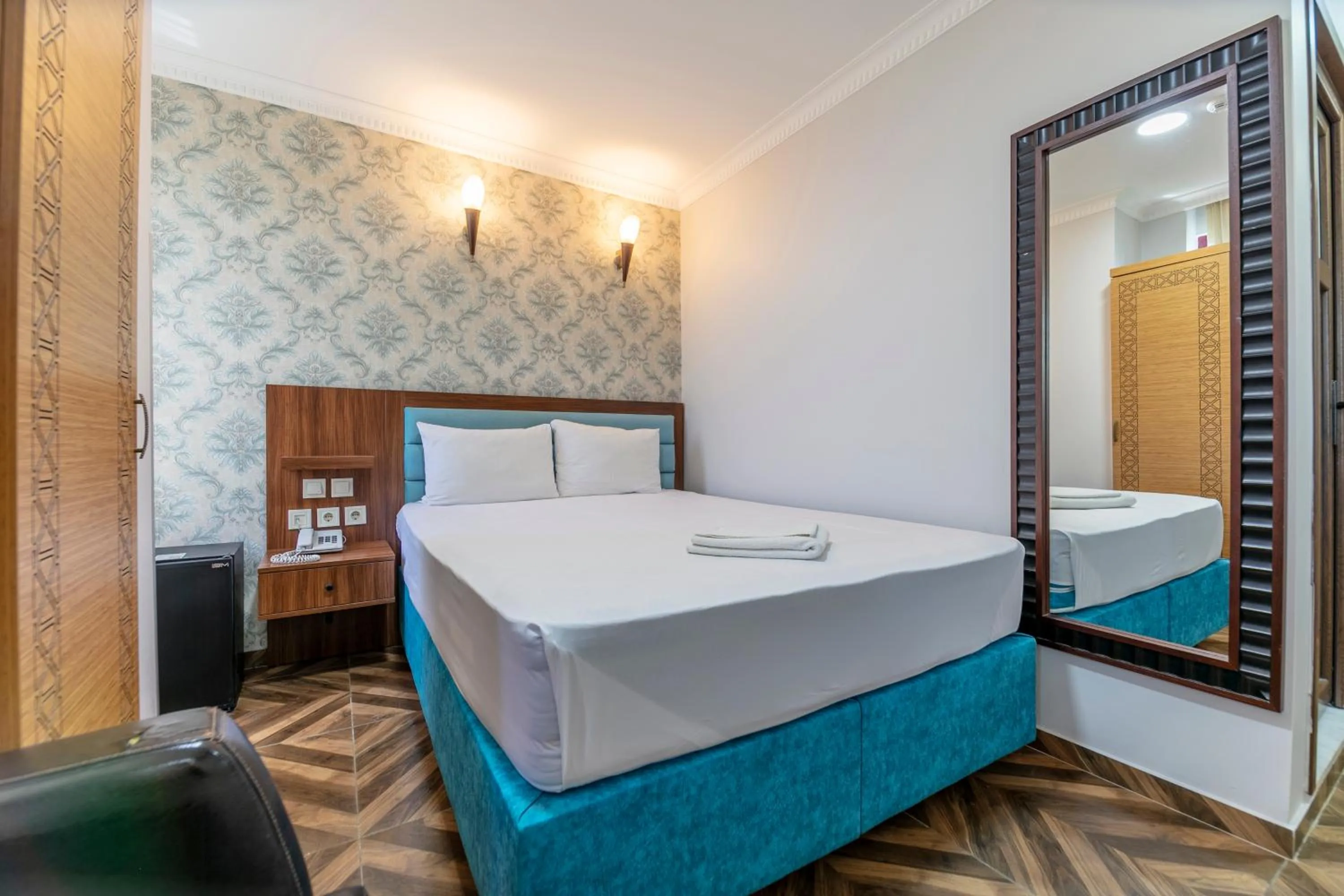 Bed in HOTEL ÜMİT YENİKAPI
