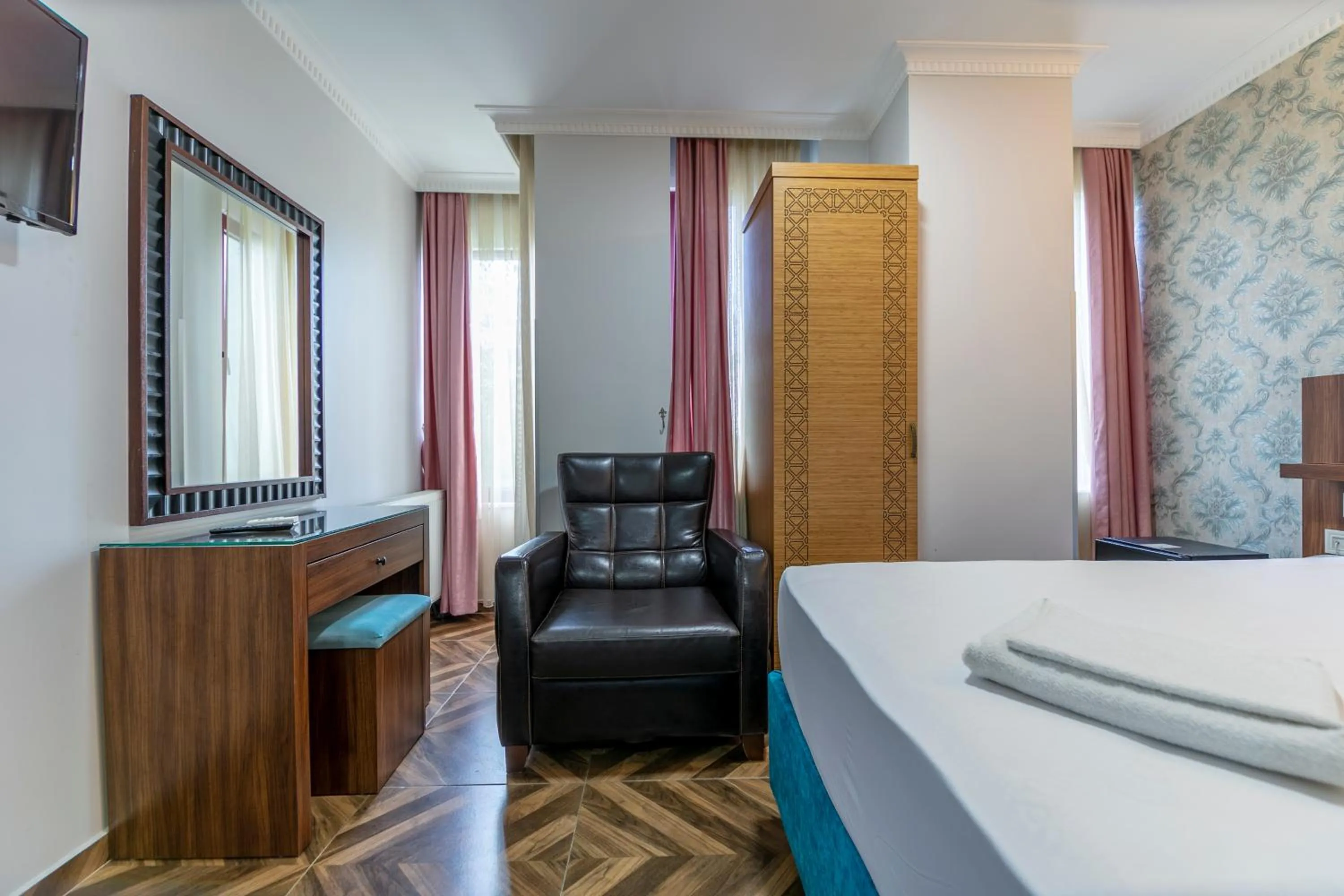 Bed in HOTEL ÜMİT YENİKAPI