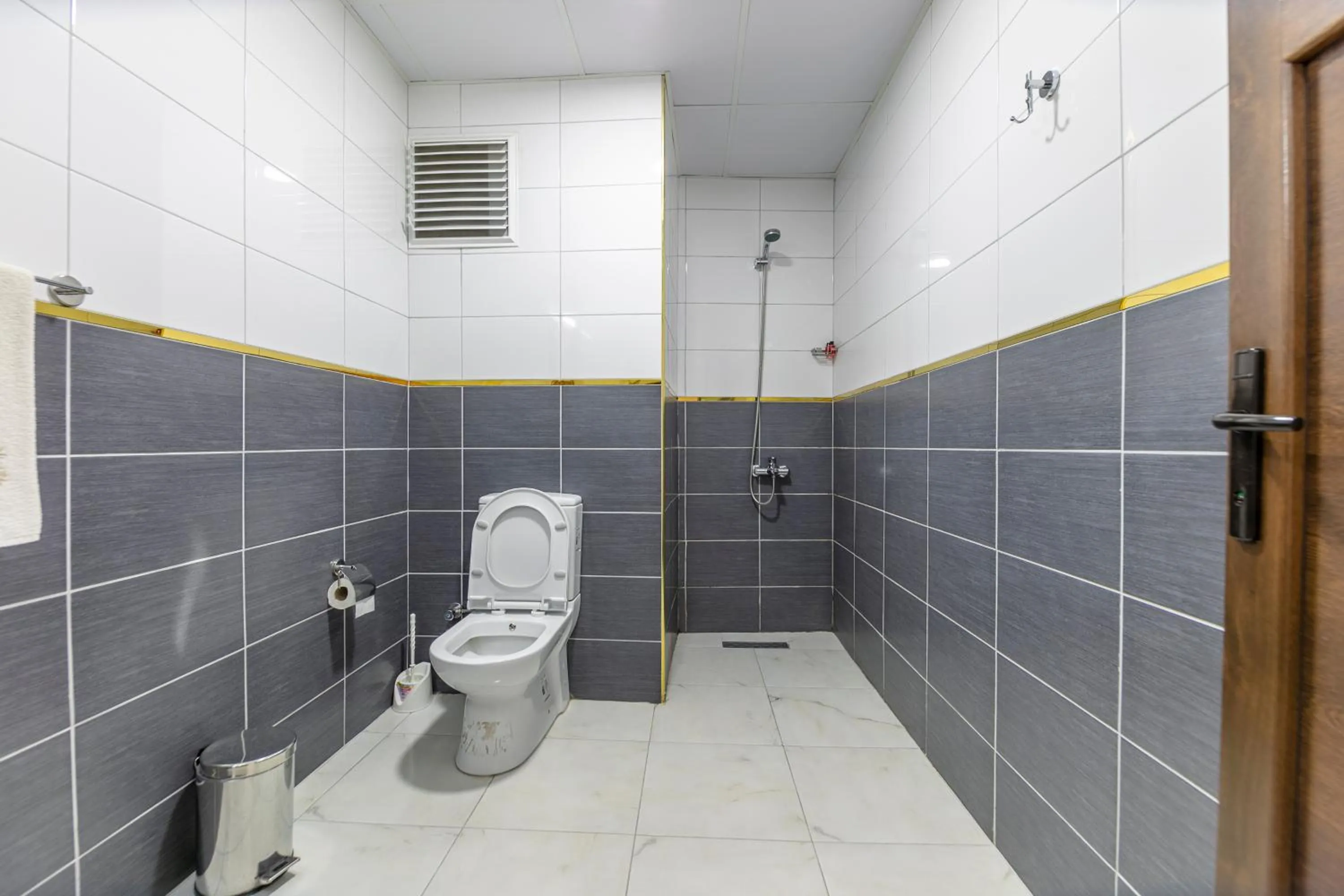 Shower in HOTEL ÜMİT YENİKAPI