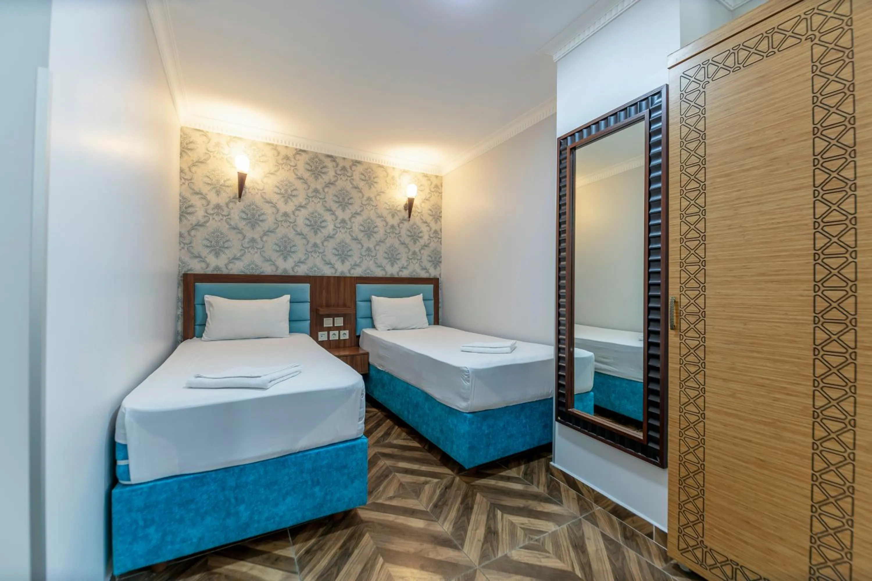 Photo of the whole room, Bed in HOTEL ÜMİT YENİKAPI