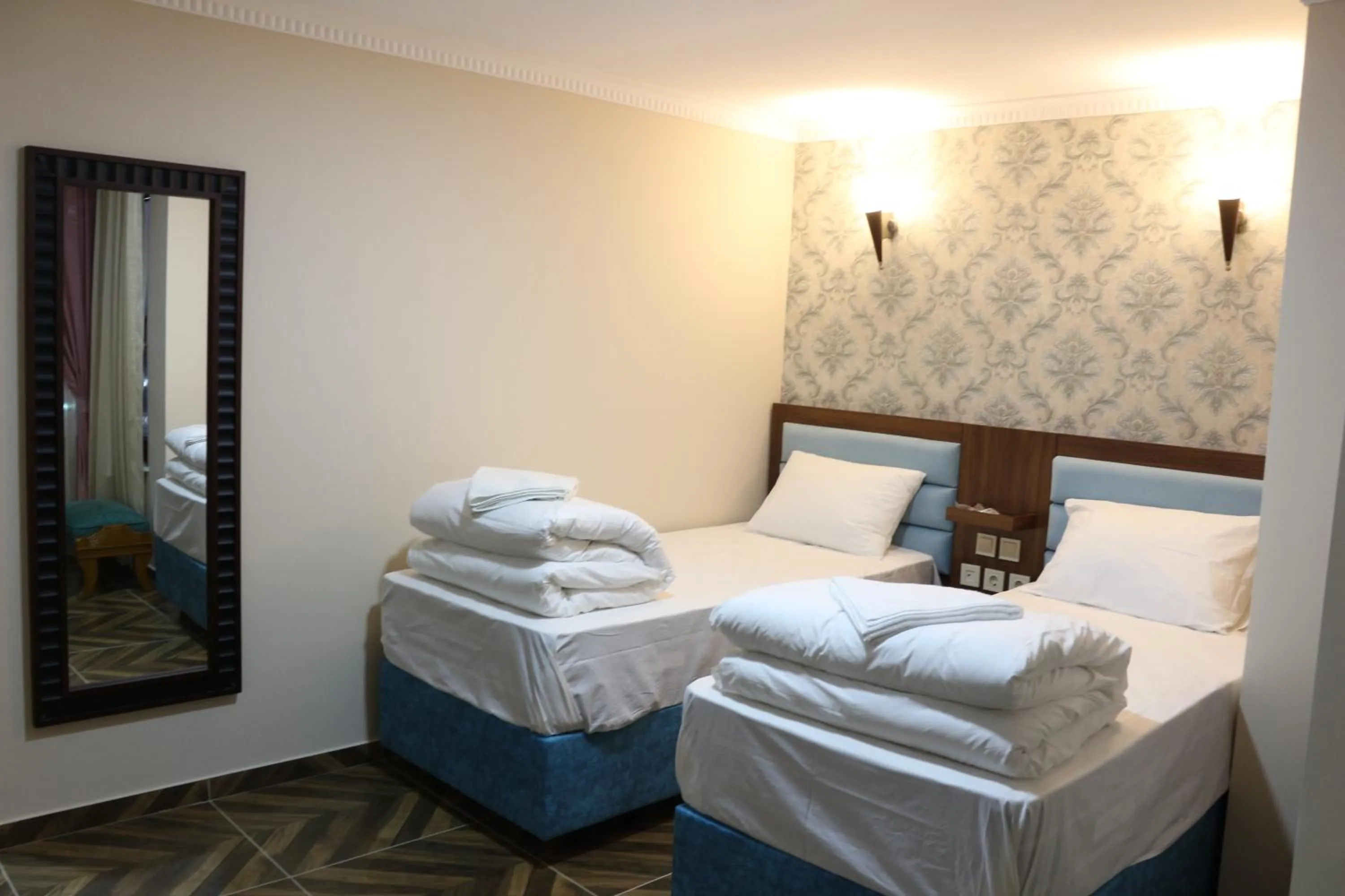 Photo of the whole room, Bed in HOTEL ÜMİT YENİKAPI