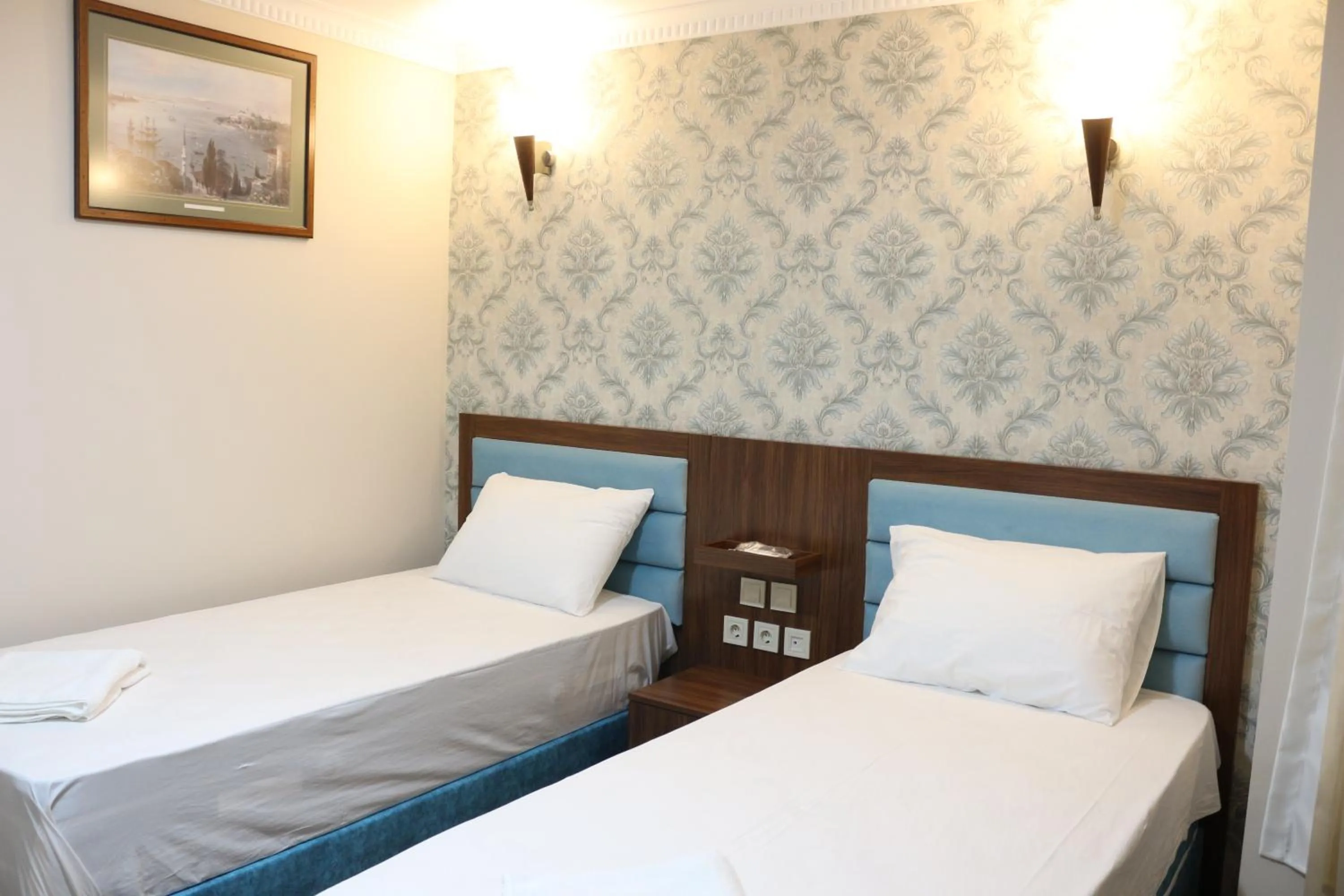 Bed in HOTEL ÜMİT YENİKAPI