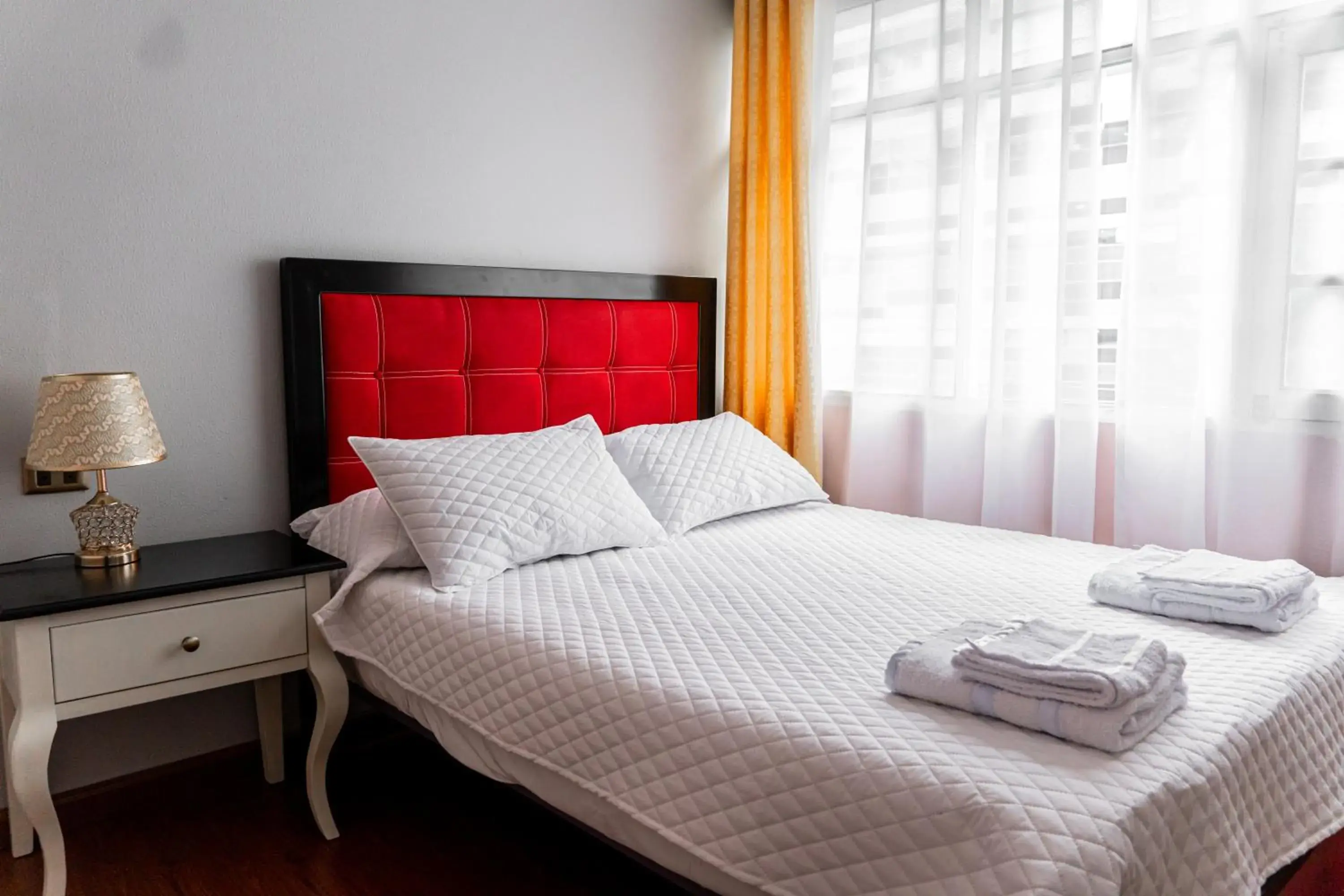 Standard Double Room with Shared Bathroom in Residencial Velia & Victoria Standard Double Room with Shared Bathroom in Residencial Velia & Victoria