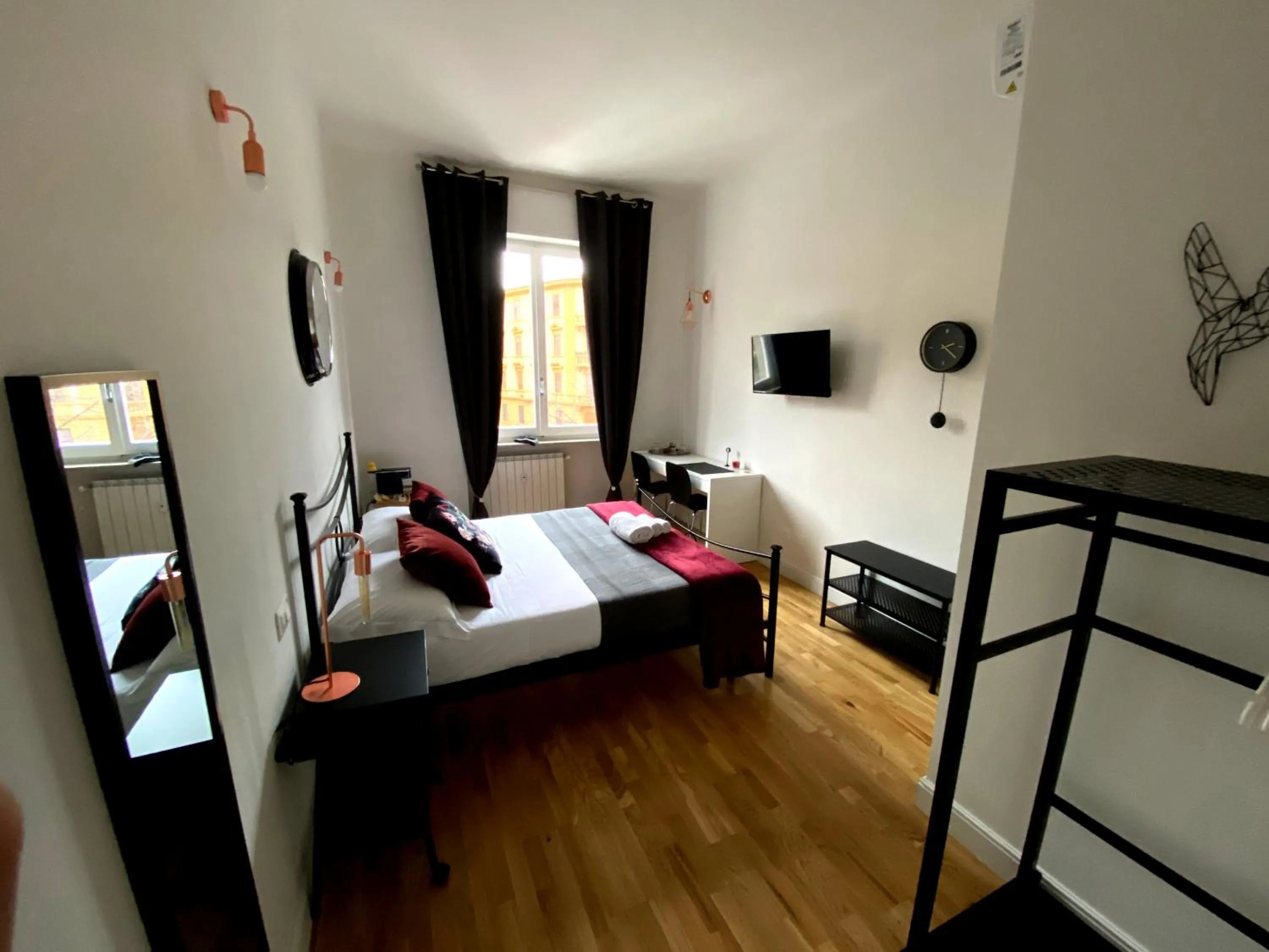 Photo of the whole room, Bed in Lavagnini My Place B&B