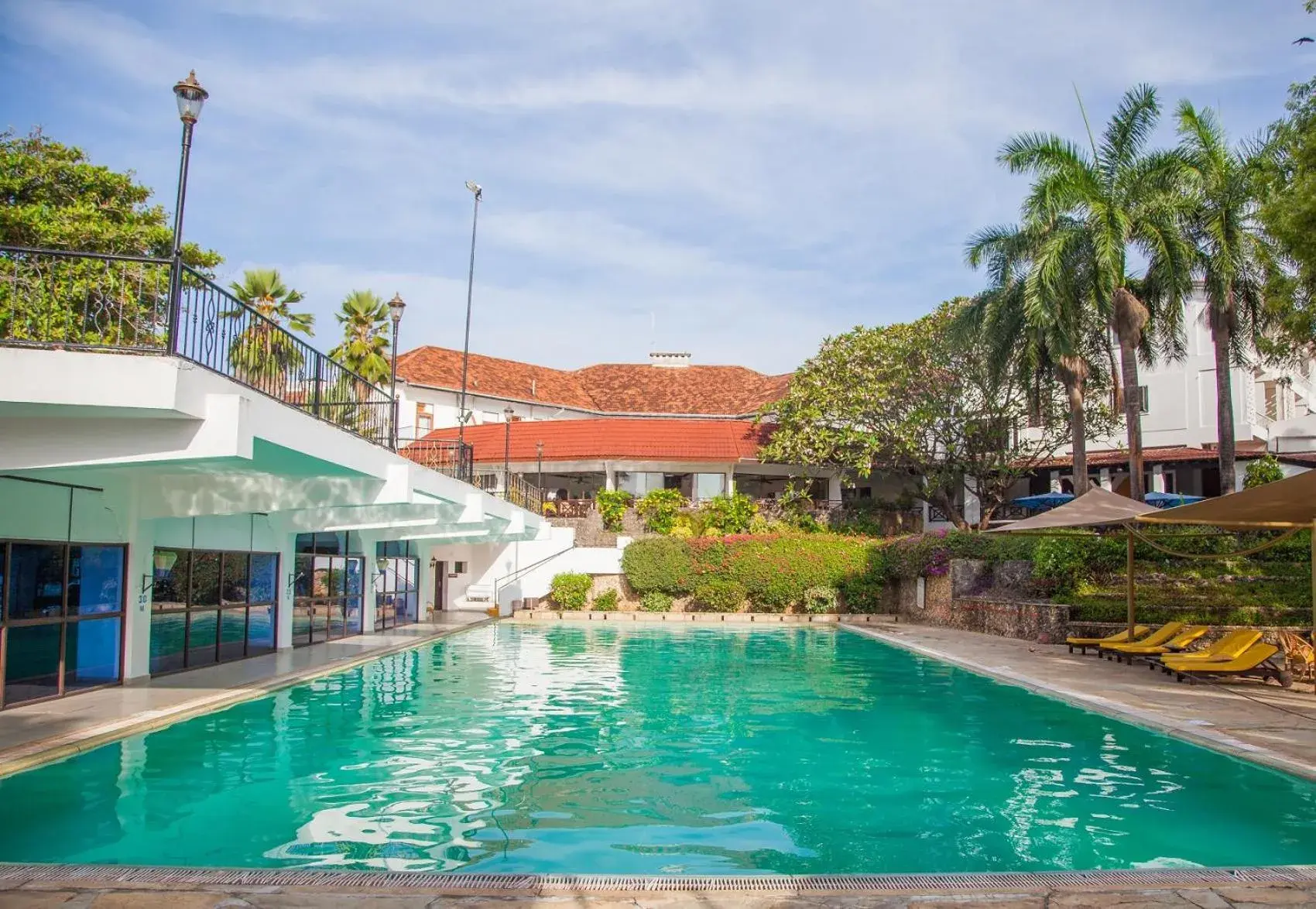 Swimming pool in Cocoa Luxury Resort, Nyali, Mombasa Swimming pool in Cocoa Luxury Resort, Nyali, Mombasa
