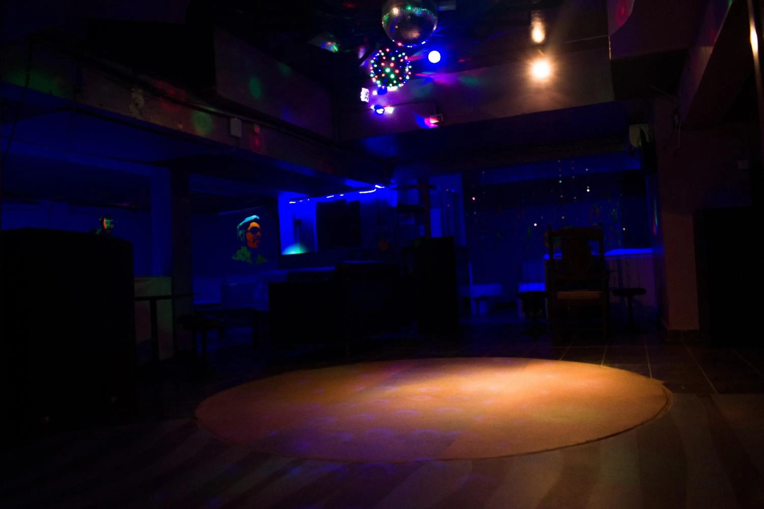 Evening entertainment in Cocoa Luxury Resort, Nyali, Mombasa