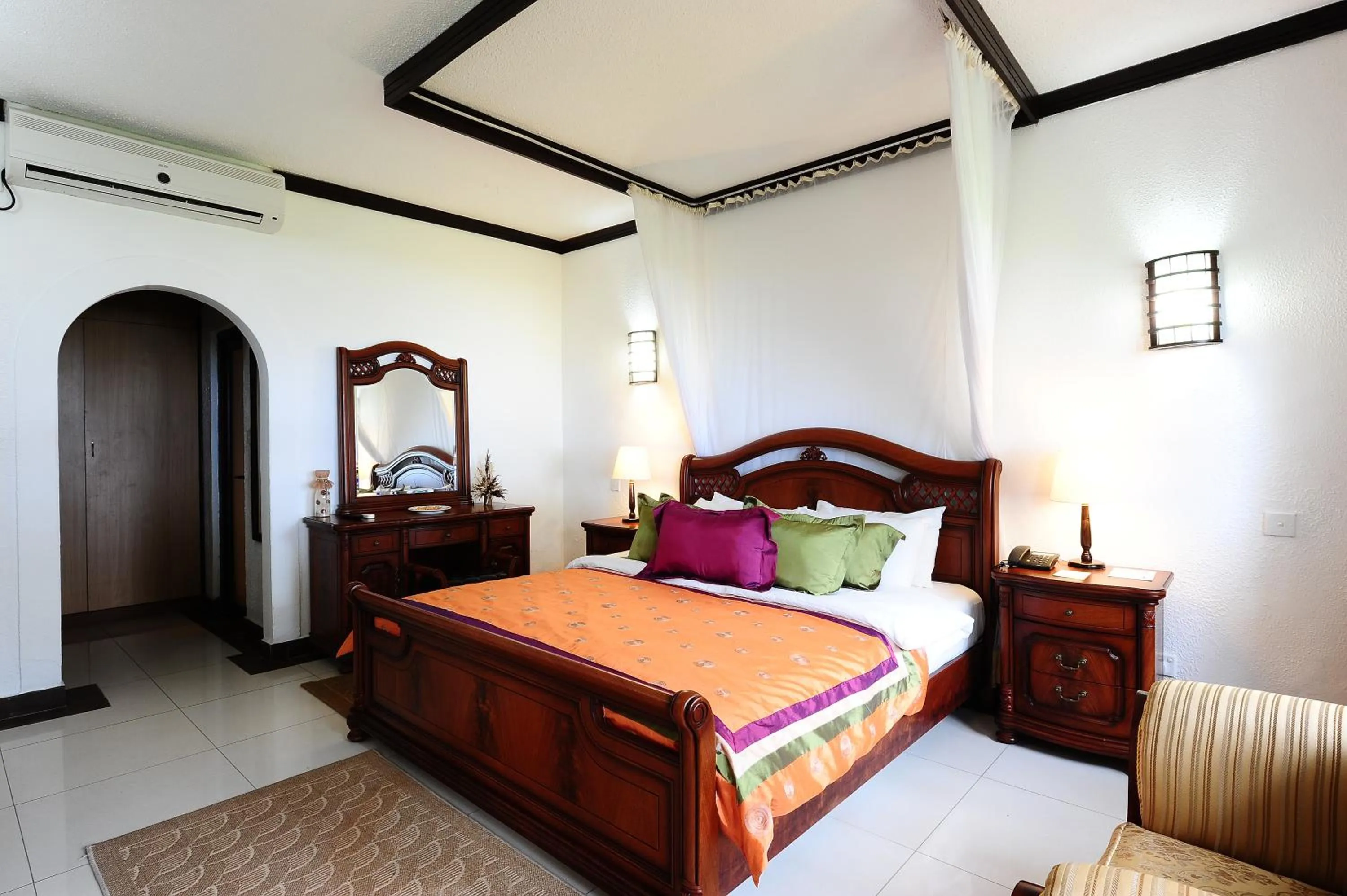 Bedroom, Bed in Cocoa Luxury Resort, Nyali, Mombasa