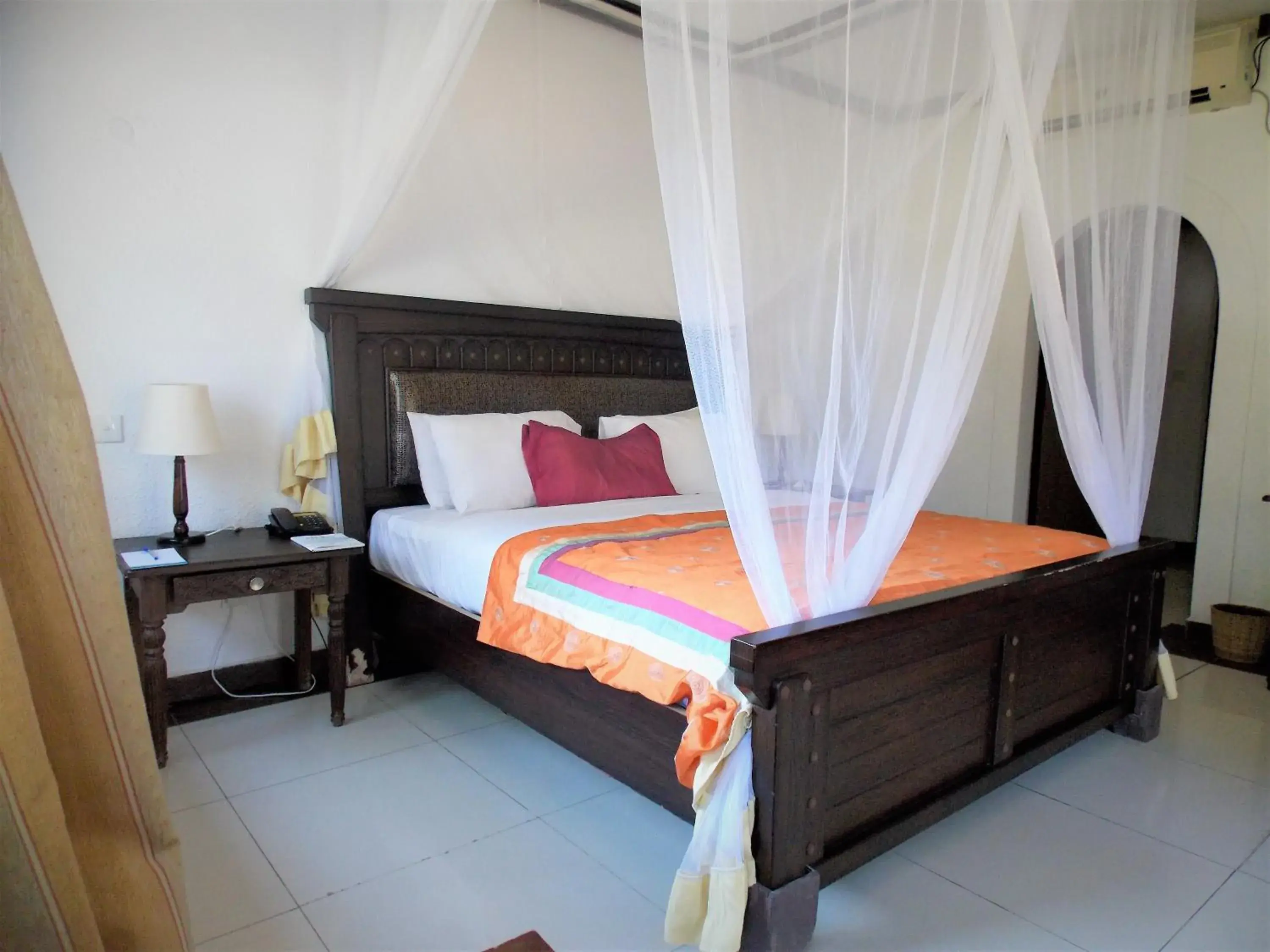 Bedroom, Bed in Cocoa Luxury Resort, Nyali, Mombasa Bedroom, Bed in Cocoa Luxury Resort, Nyali, Mombasa