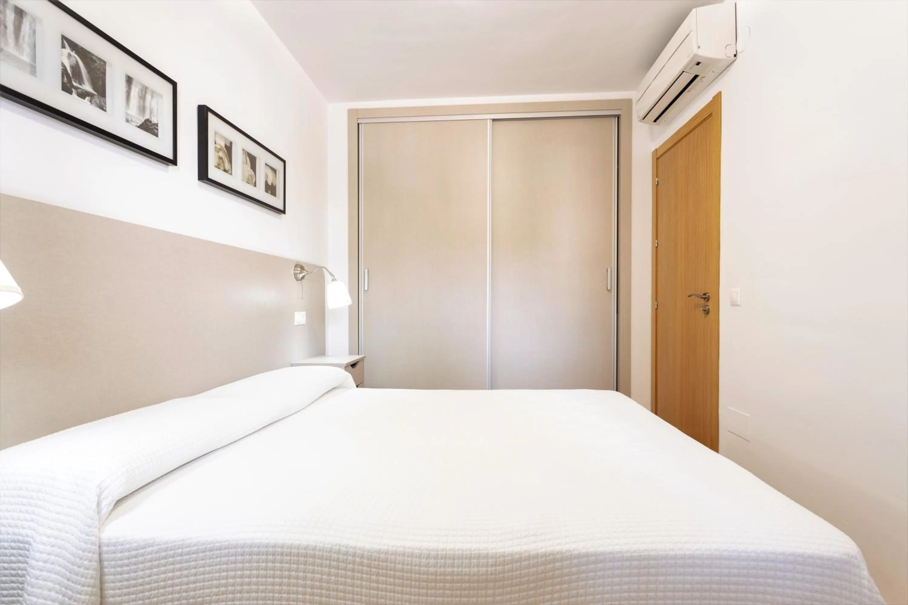 Bed in Vegasol Playa AT