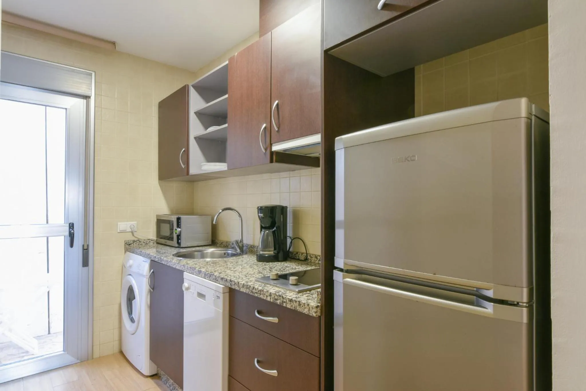 kitchen in Vegasol Playa AT