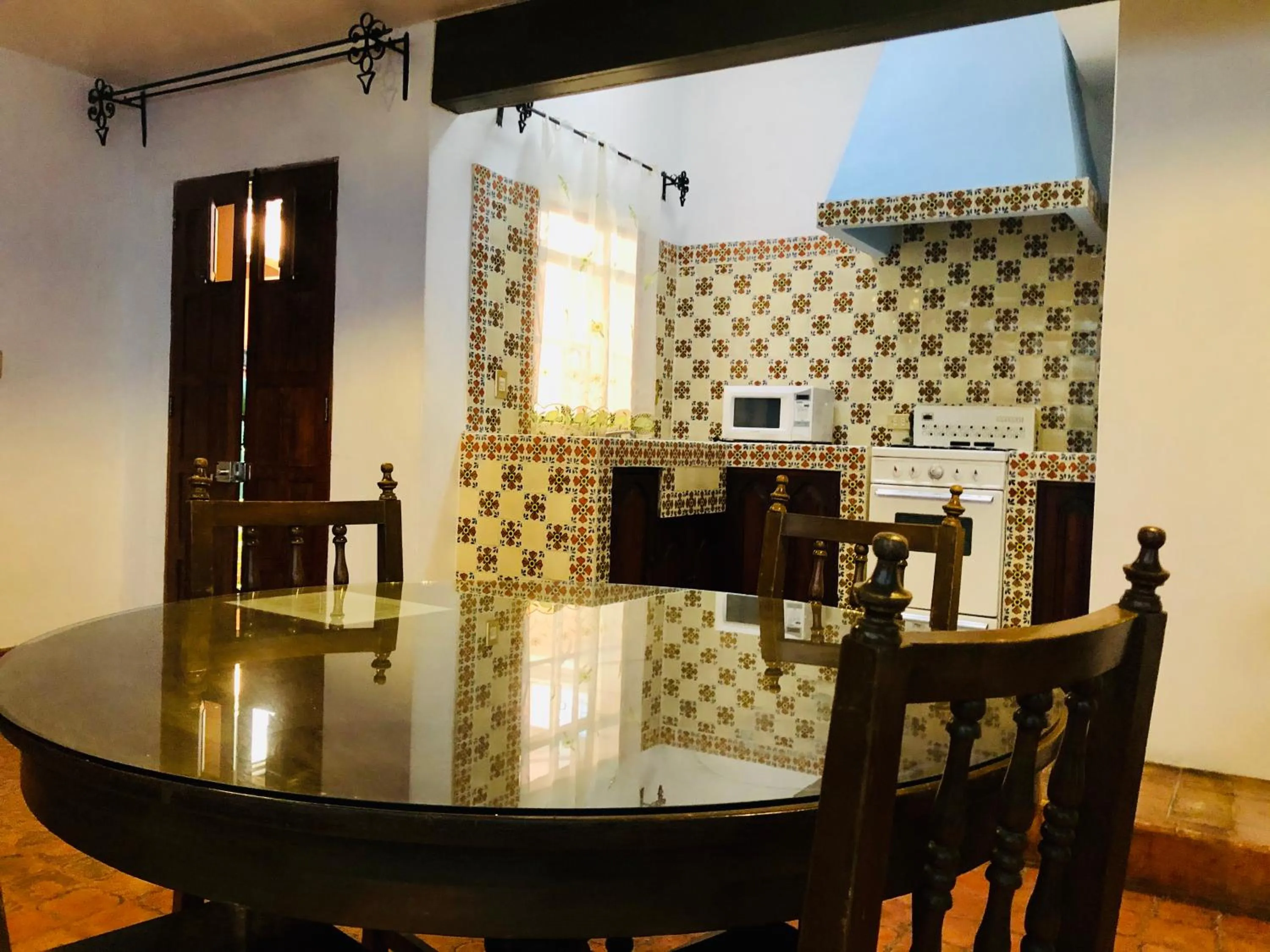 Kitchen or kitchenette in Hotel Mansión Virreyes by Rotamundos