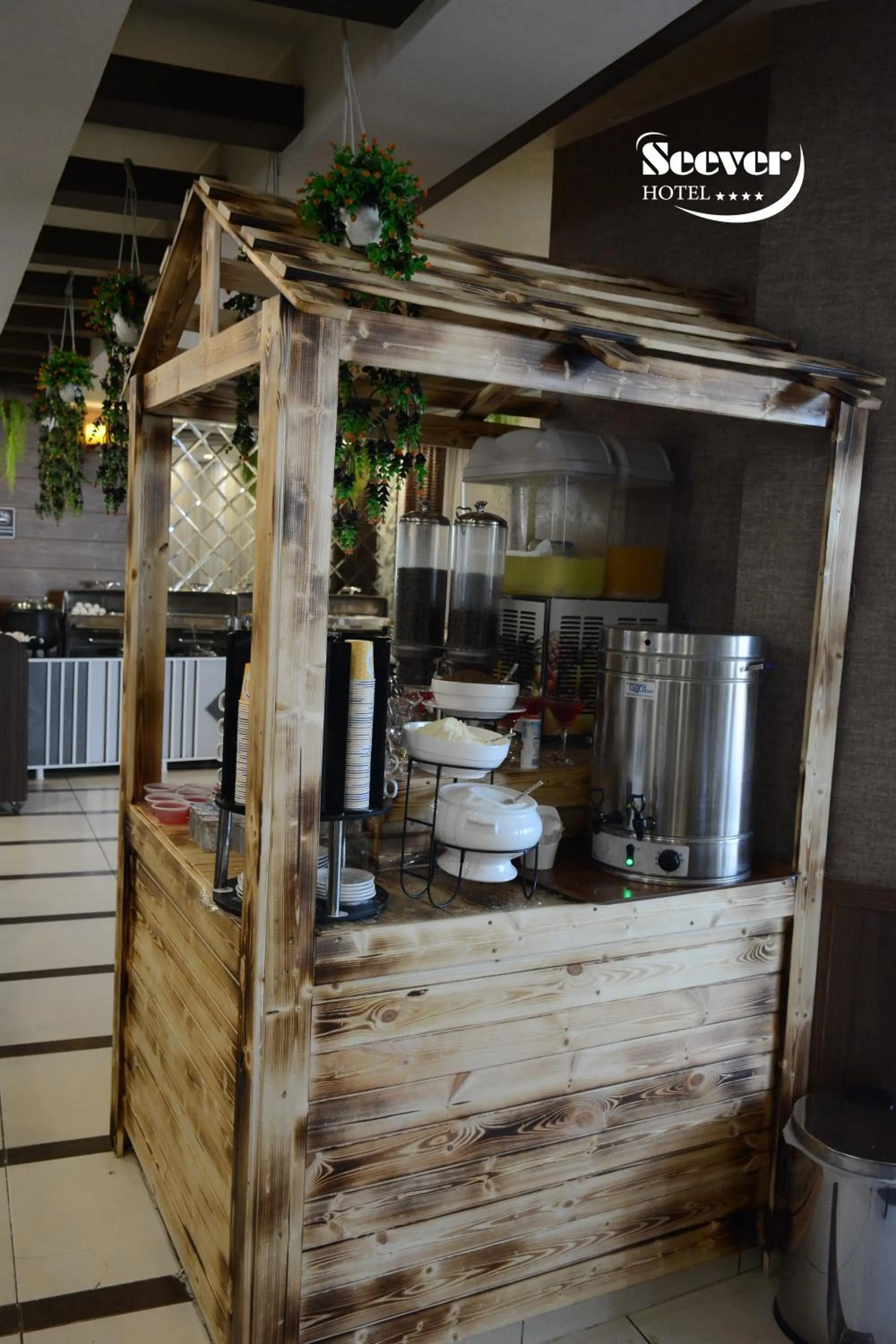 Food and drinks in Hotel Seever