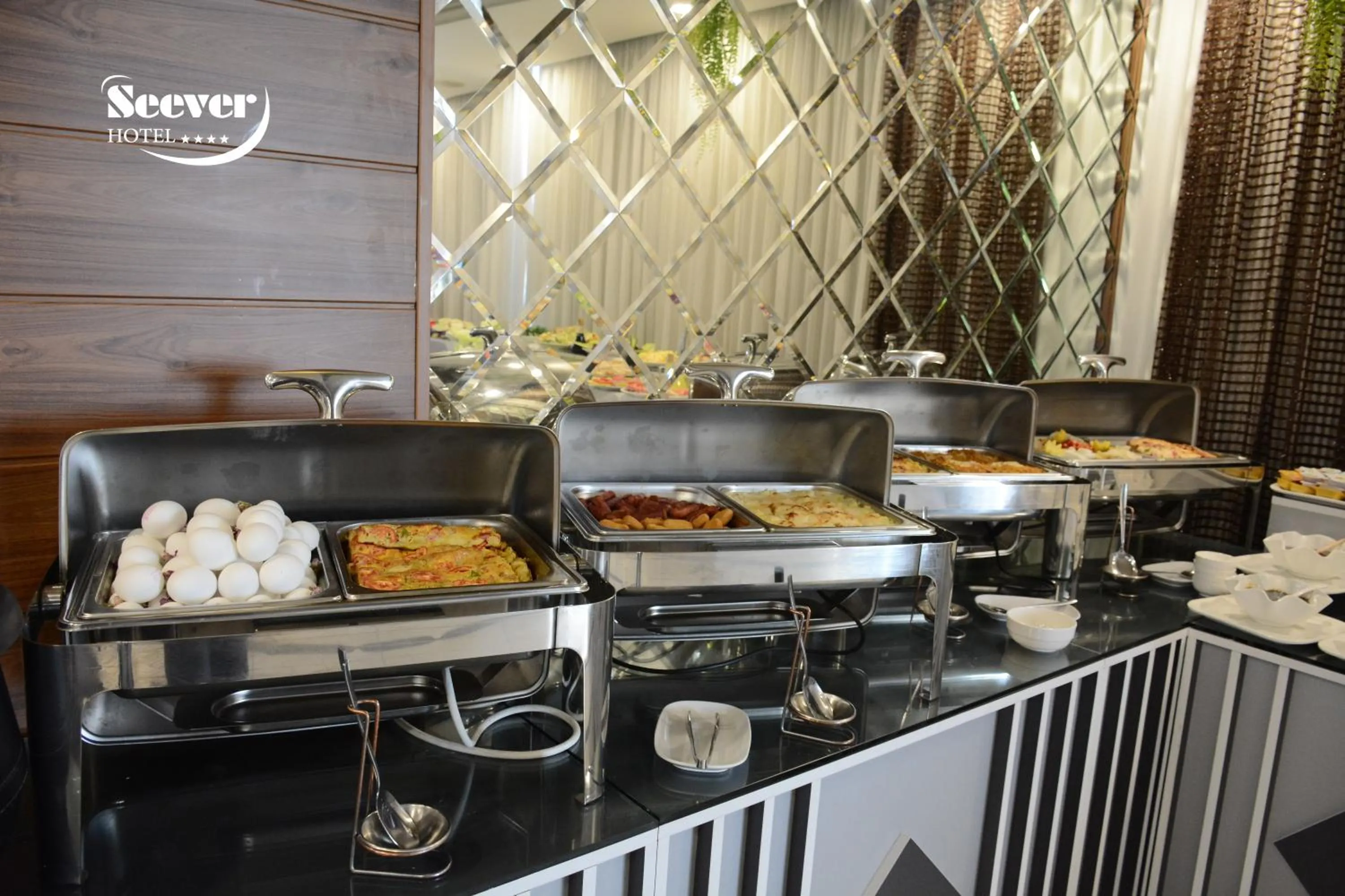 Food and drinks in Hotel Seever